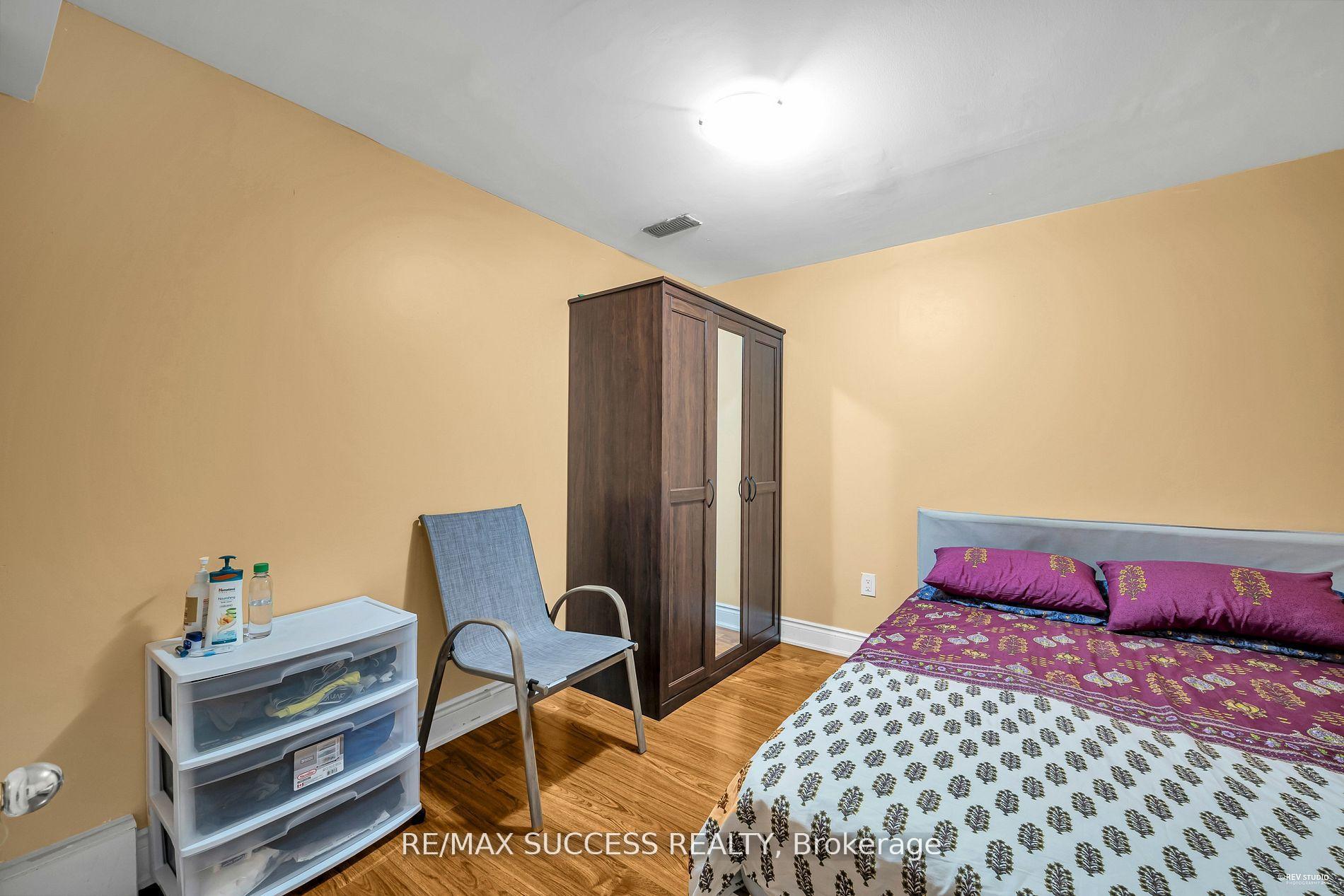 Photo 33 of 28 Herdwick Street, Brampton, Gore Industrial North — HOMEH