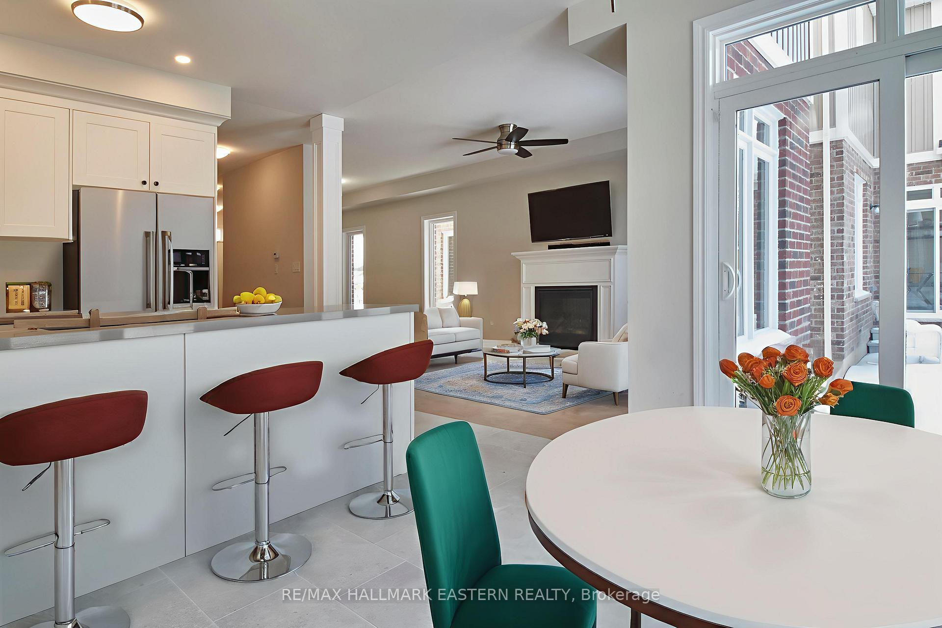 Photo 2 of 32 Coldbrook Drive, Cavan Monaghan, Cavan-Monaghan — HOMEH
