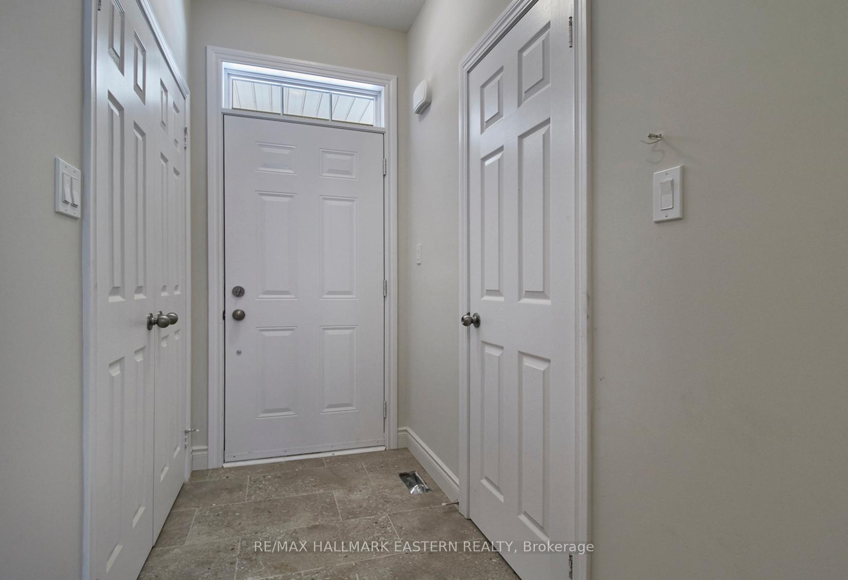 Photo 17 of 32 Coldbrook Drive, Cavan Monaghan, Cavan-Monaghan — HOMEH