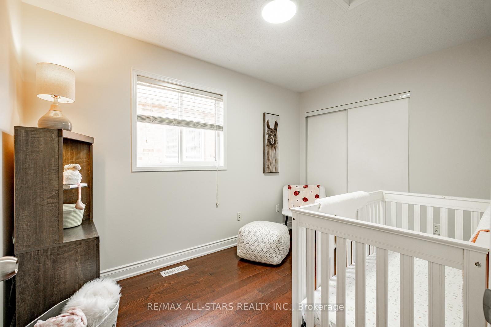Photo 35 of 126 Lake Louise Drive, Brampton, Fletcher's Meadow — HOMEH