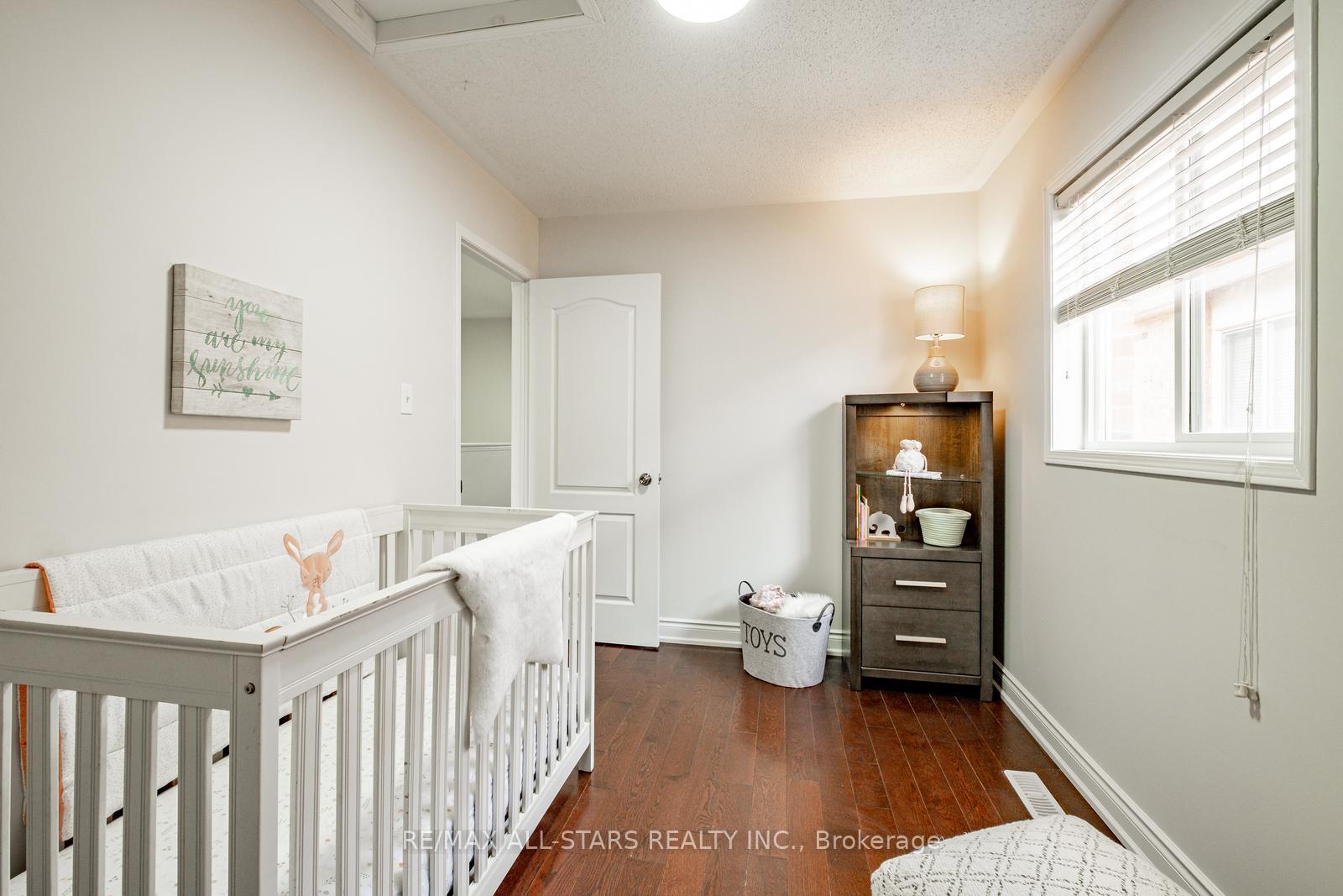 Photo 37 of 126 Lake Louise Drive, Brampton, Fletcher's Meadow — HOMEH