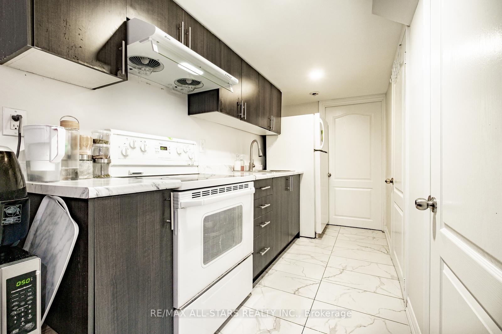Photo 42 of 126 Lake Louise Drive, Brampton, Fletcher's Meadow — HOMEH