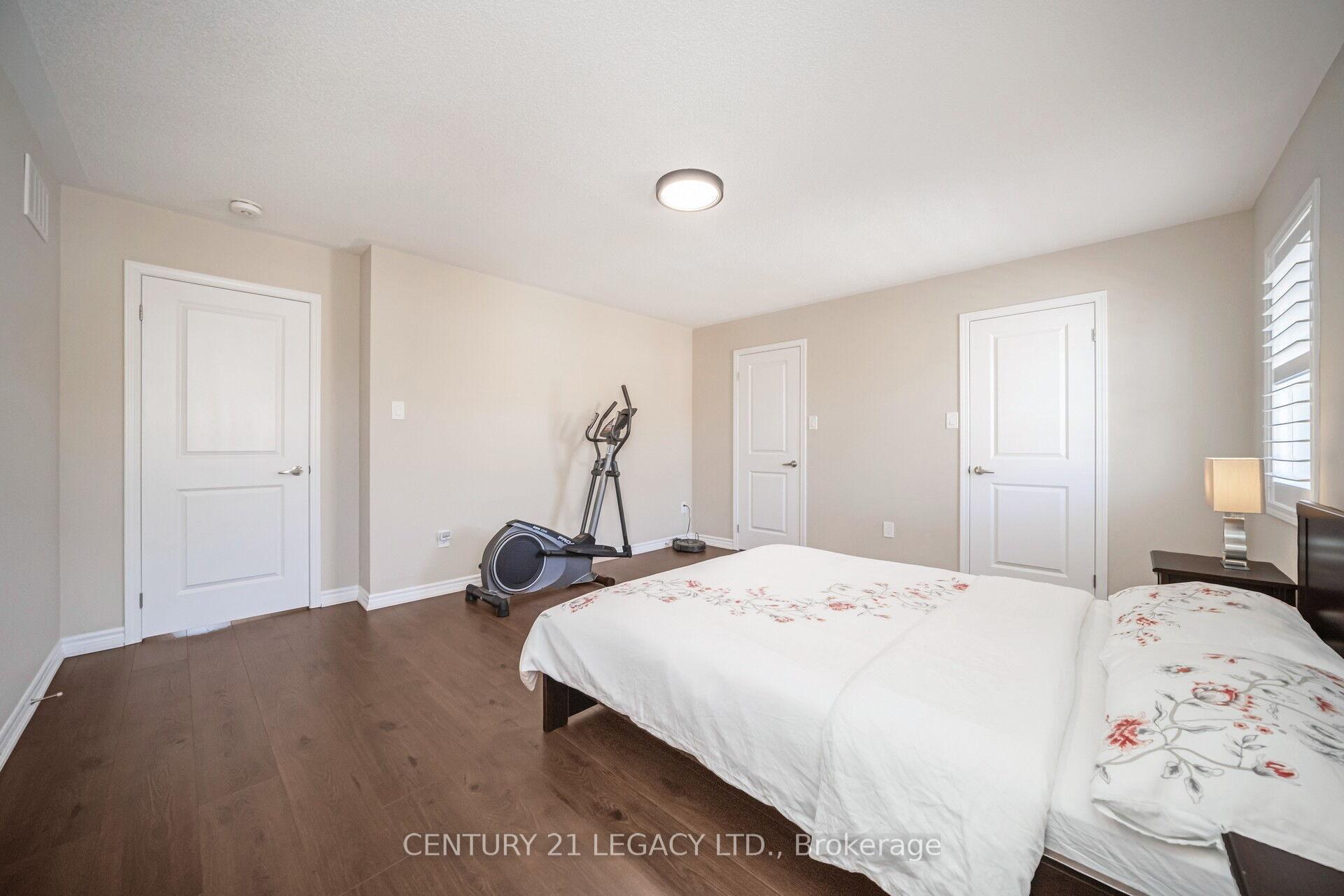 Photo 17 of 33 Callandar Road, Brampton, Northwest Brampton — HOMEH