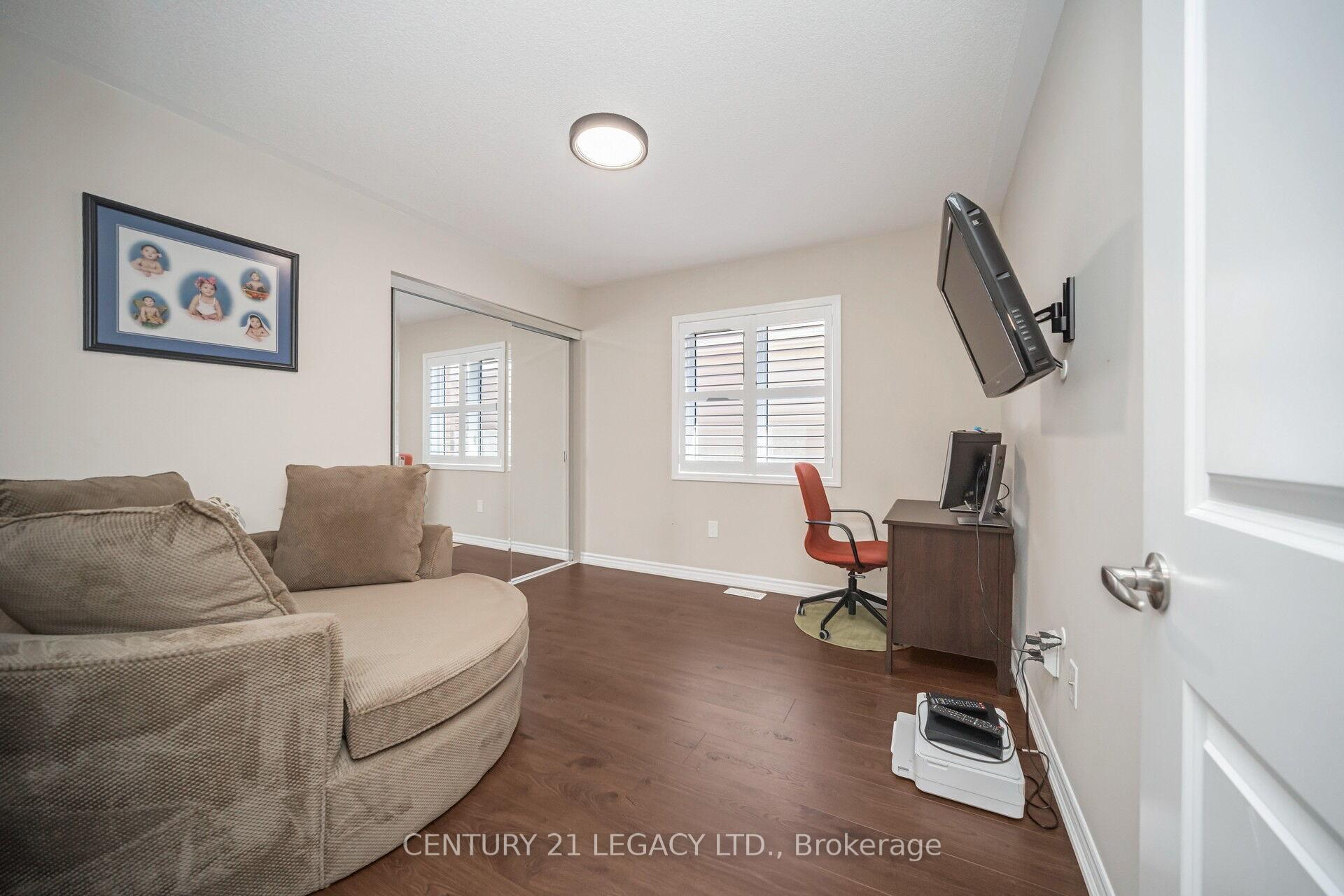 Photo 37 of 33 Callandar Road, Brampton, Northwest Brampton — HOMEH