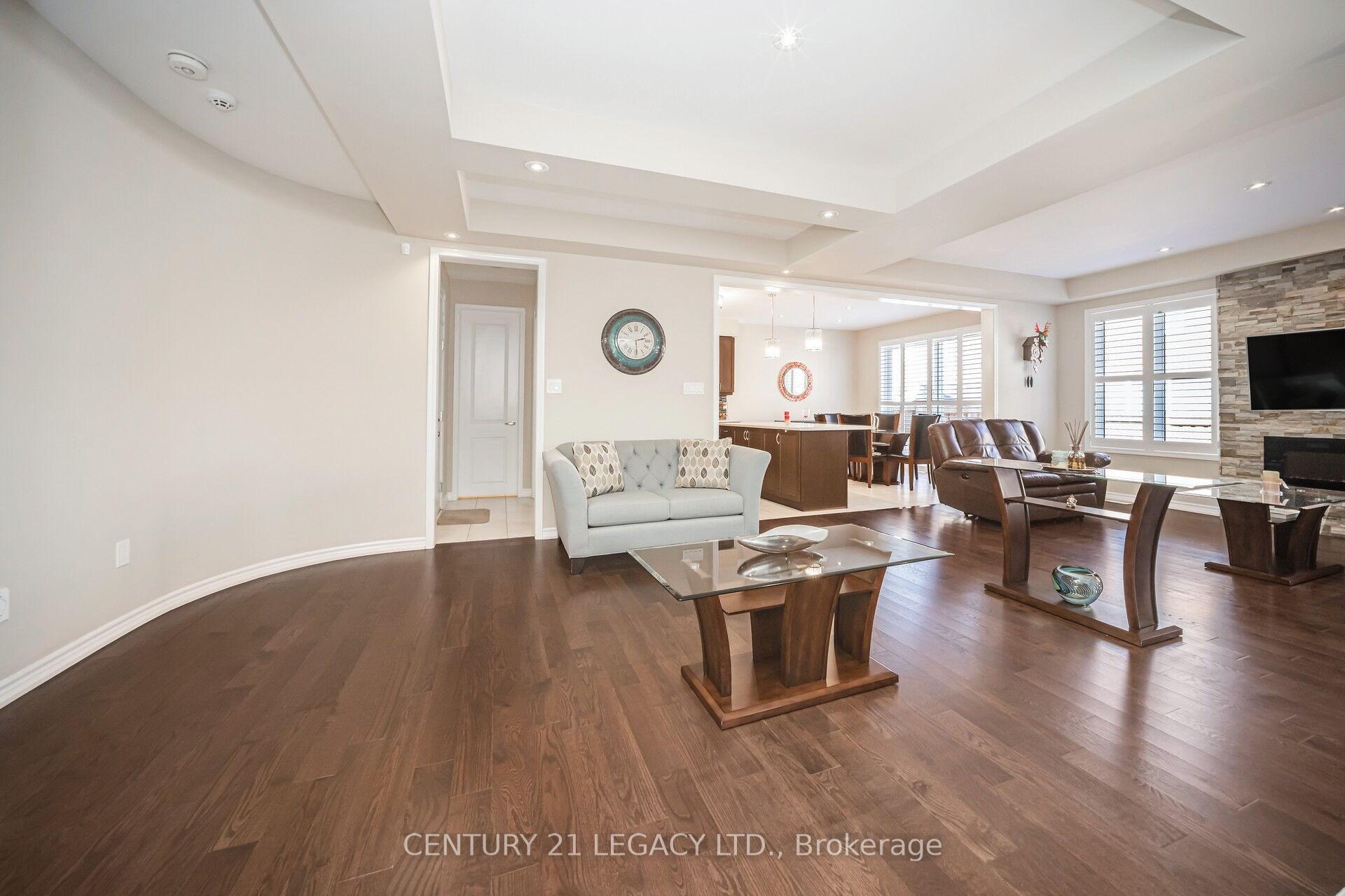 Photo 32 of 33 Callandar Road, Brampton, Northwest Brampton — HOMEH