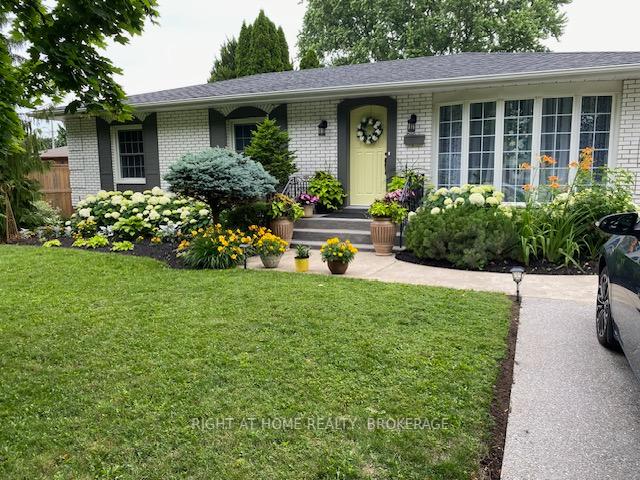 Front of 98 Windward Street