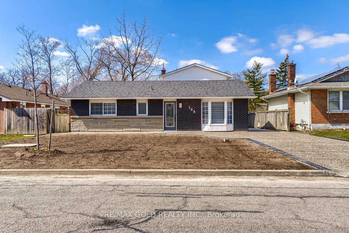 Photo 1 of 108 Jacobson Avenue, St. Catharines, Glendale/Glenridge — HOMEH