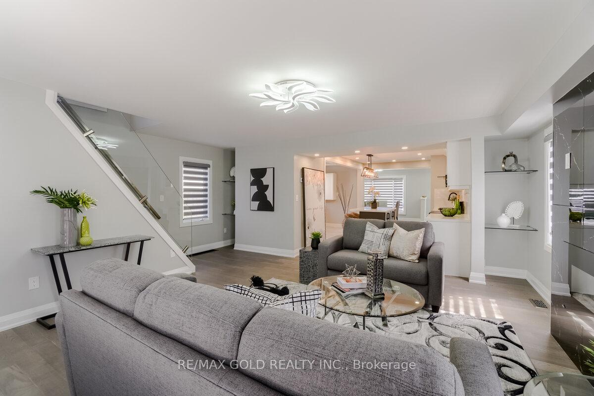 Photo 20 of 108 Jacobson Avenue, St. Catharines, Glendale/Glenridge — HOMEH