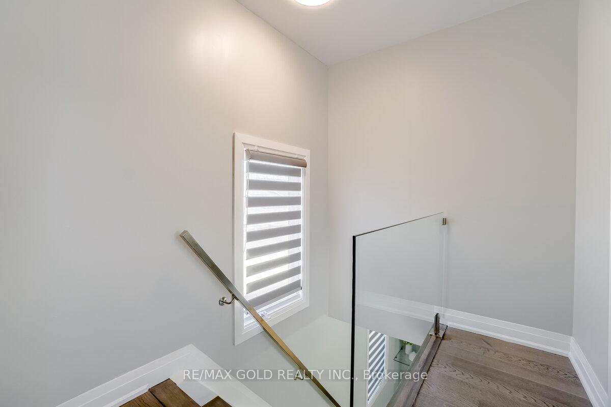 Photo 28 of 108 Jacobson Avenue, St. Catharines, Glendale/Glenridge — HOMEH