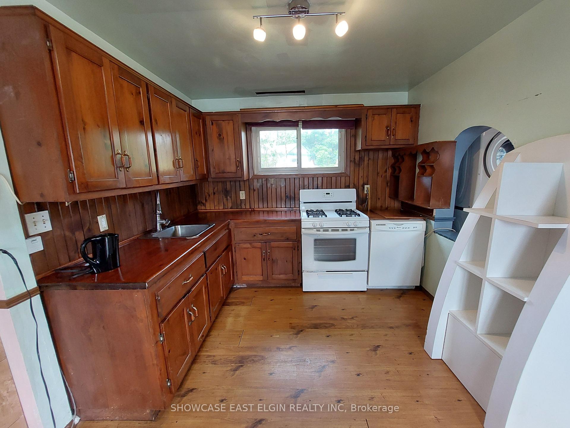 Photo 2 of 3193 Hale Street, Malahide, Port Bruce — HOMEH