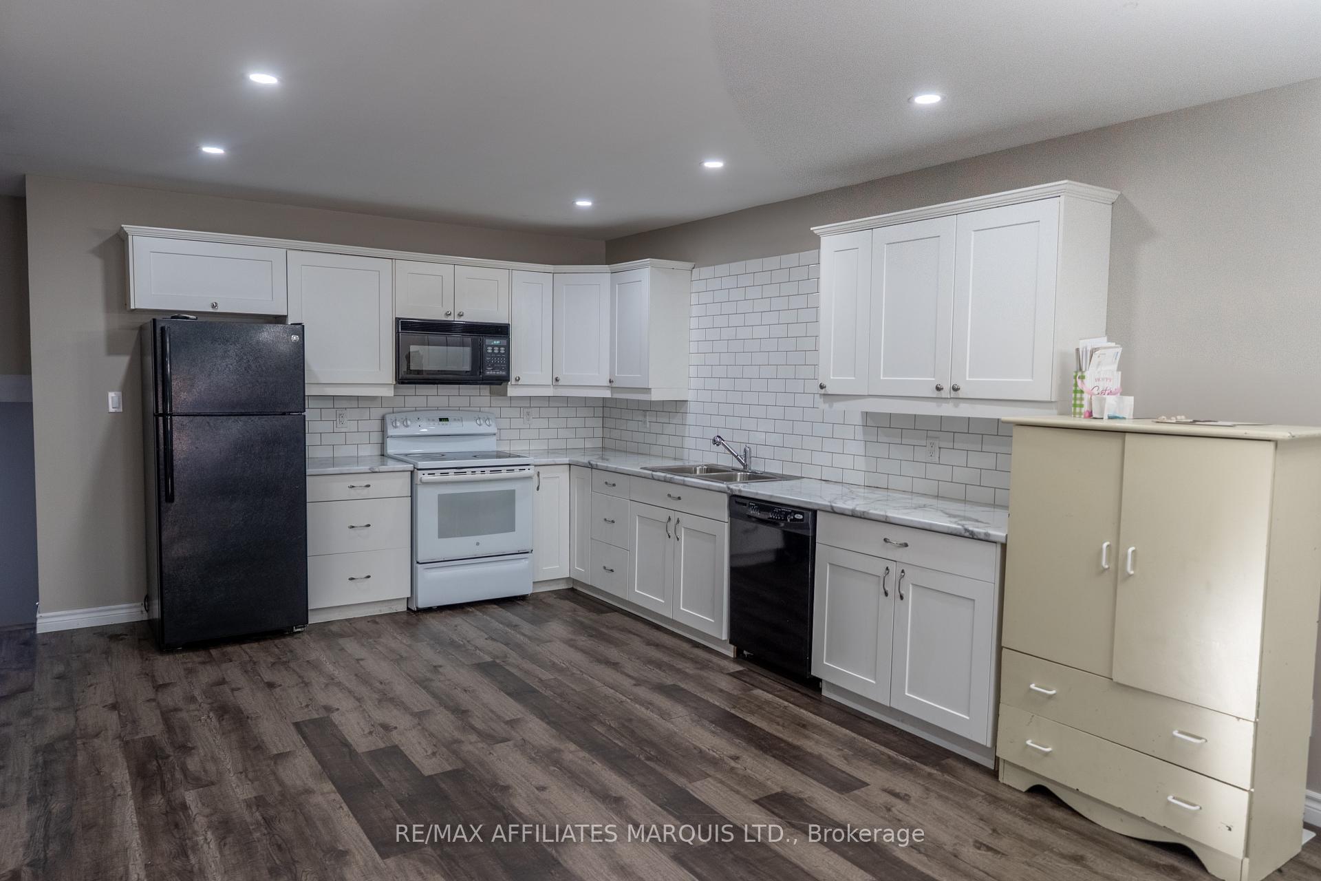 Photo 5 of 2302 Tollgate Road W, Cornwall — HOMEH