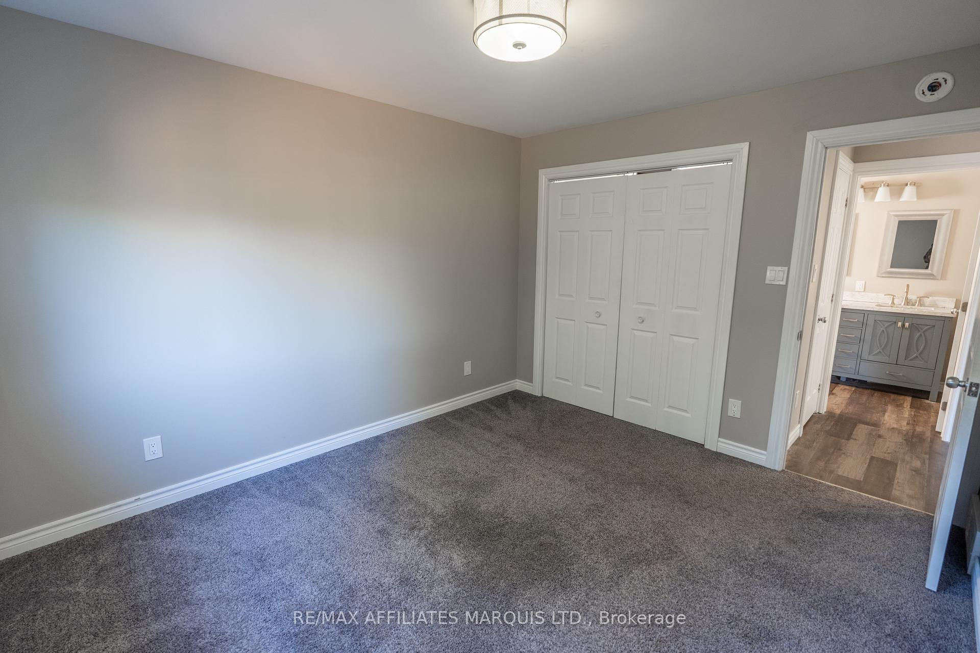 Photo 13 of 2302 Tollgate Road W, Cornwall — HOMEH