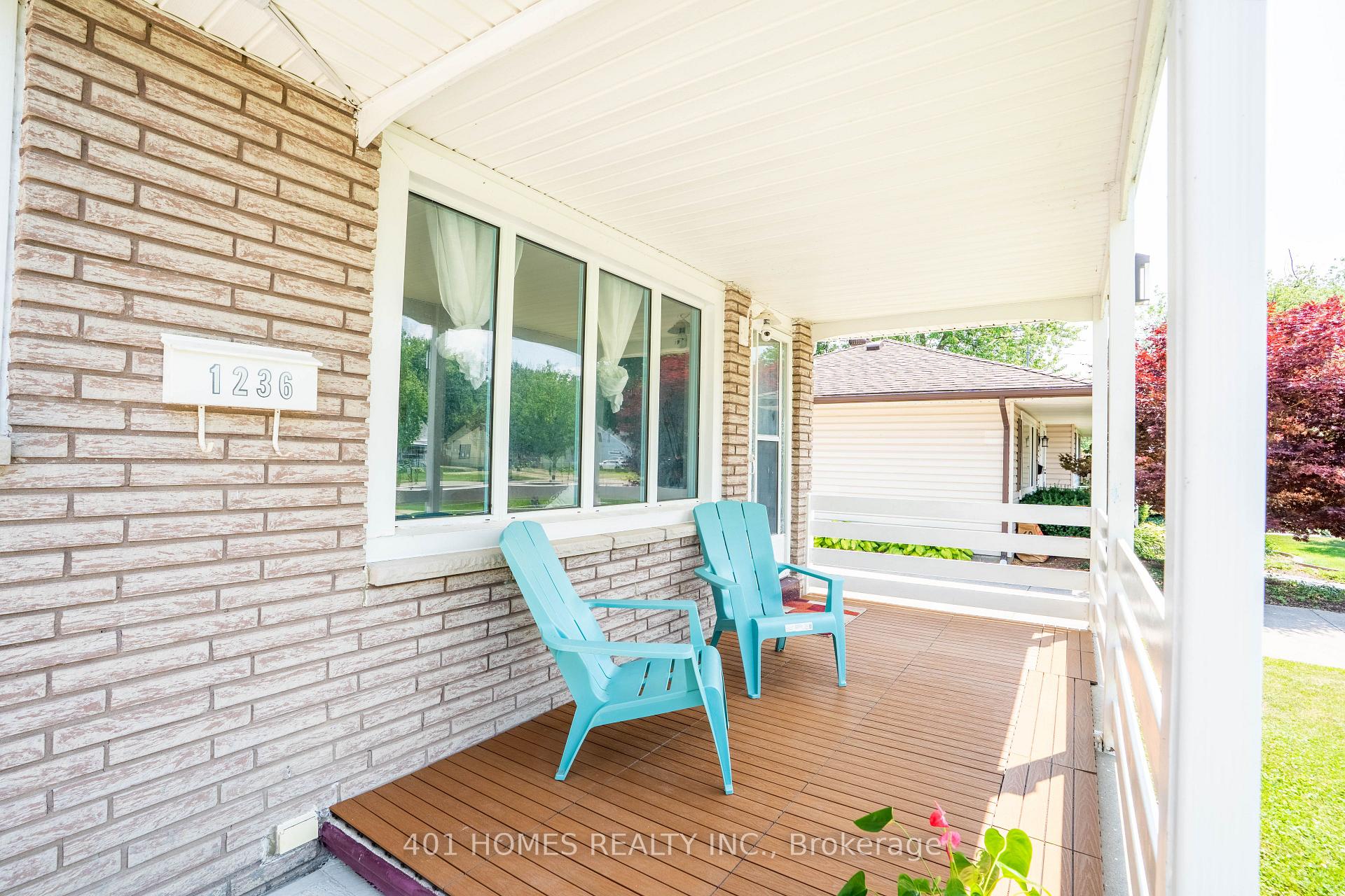 Photo 12 of 1236 Shawnee Road W, Tecumseh — HOMEH