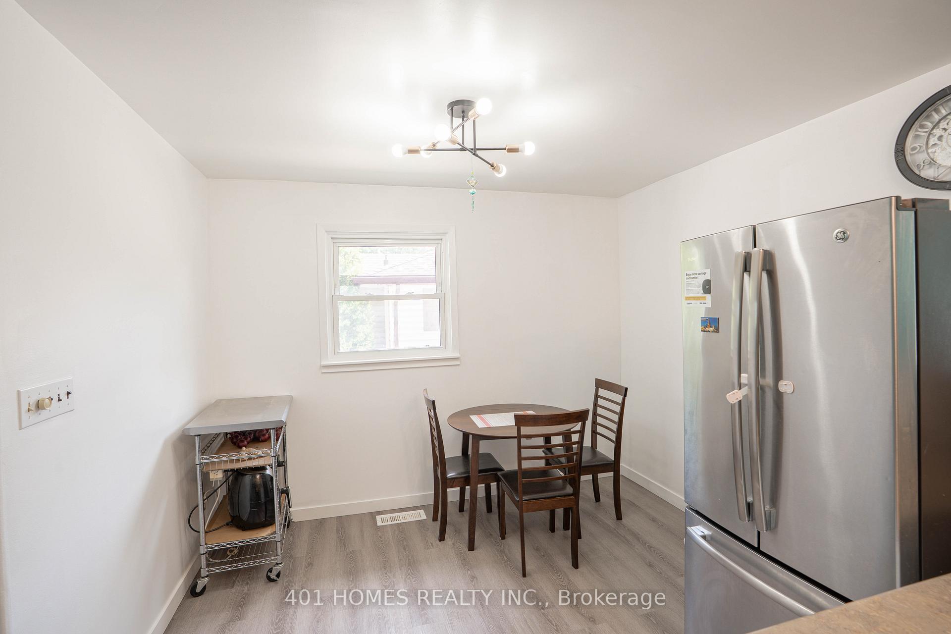 Photo 30 of 1236 Shawnee Road W, Tecumseh — HOMEH