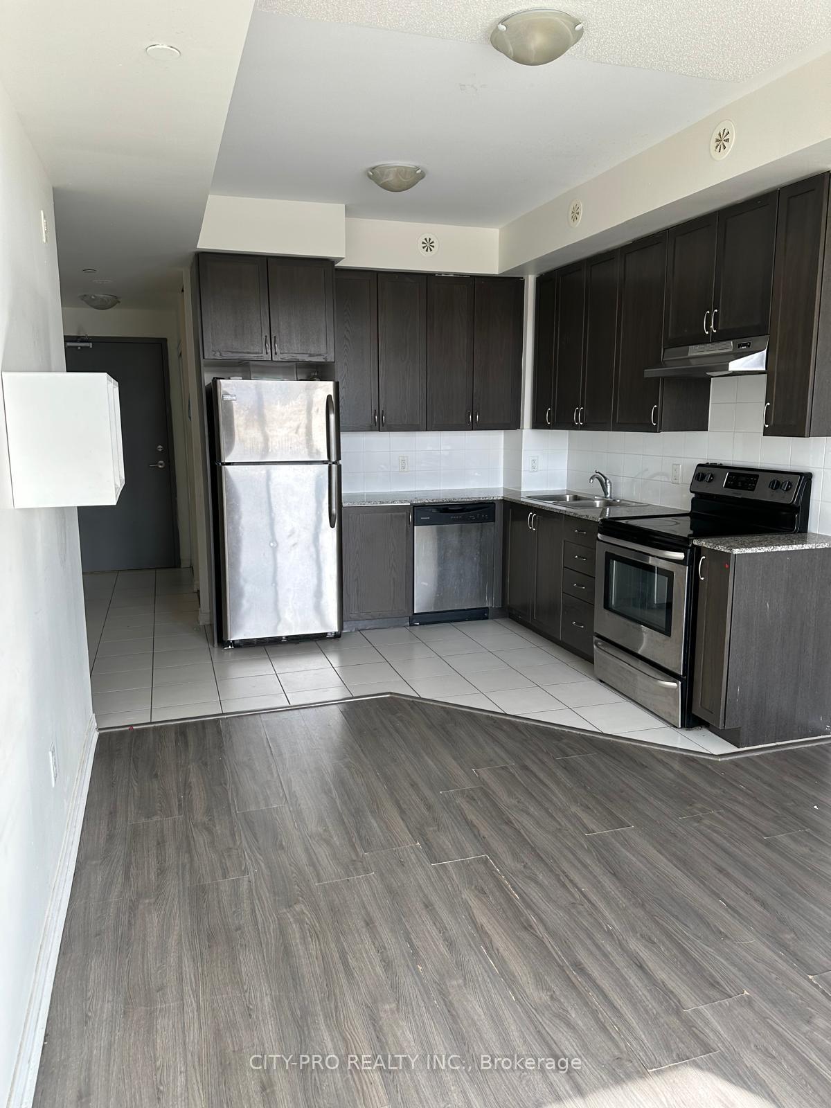 Photo 1 of Unit 210, 50 Sky Harbour Drive, Brampton, Bram West — HOMEH