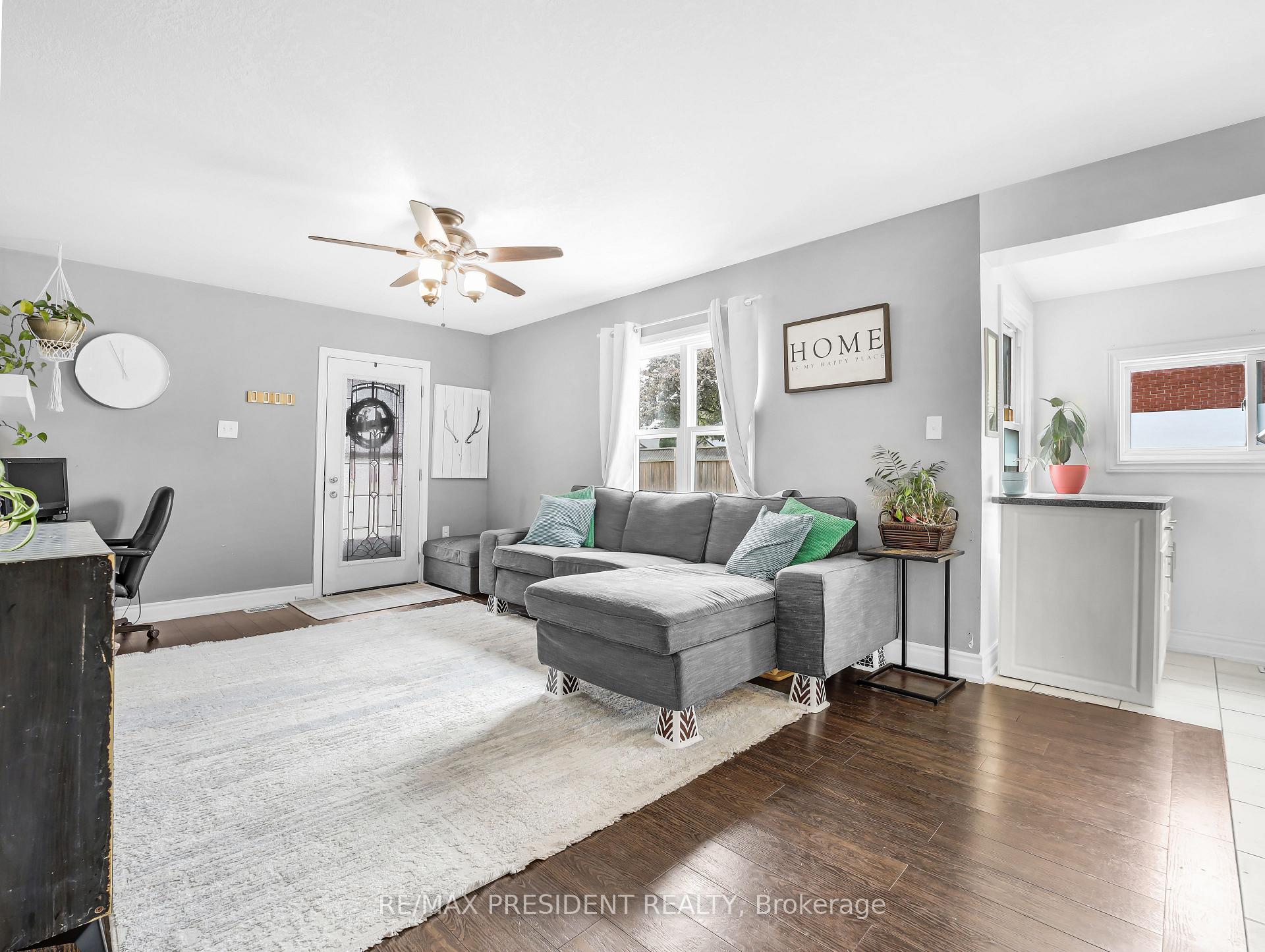 Photo 4 of 135 Green Road, Hamilton, Stoney Creek — HOMEH
