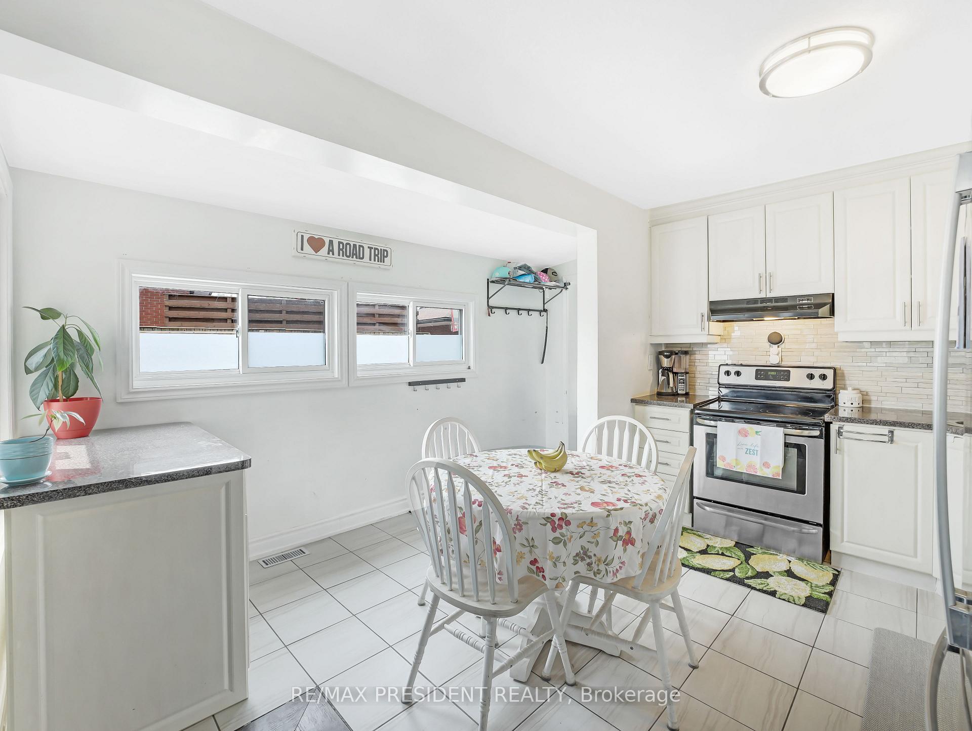 Photo 9 of 135 Green Road, Hamilton, Stoney Creek — HOMEH