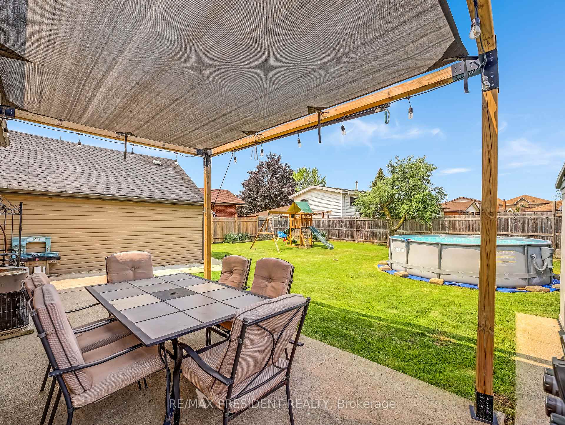 Photo 25 of 135 Green Road, Hamilton, Stoney Creek — HOMEH