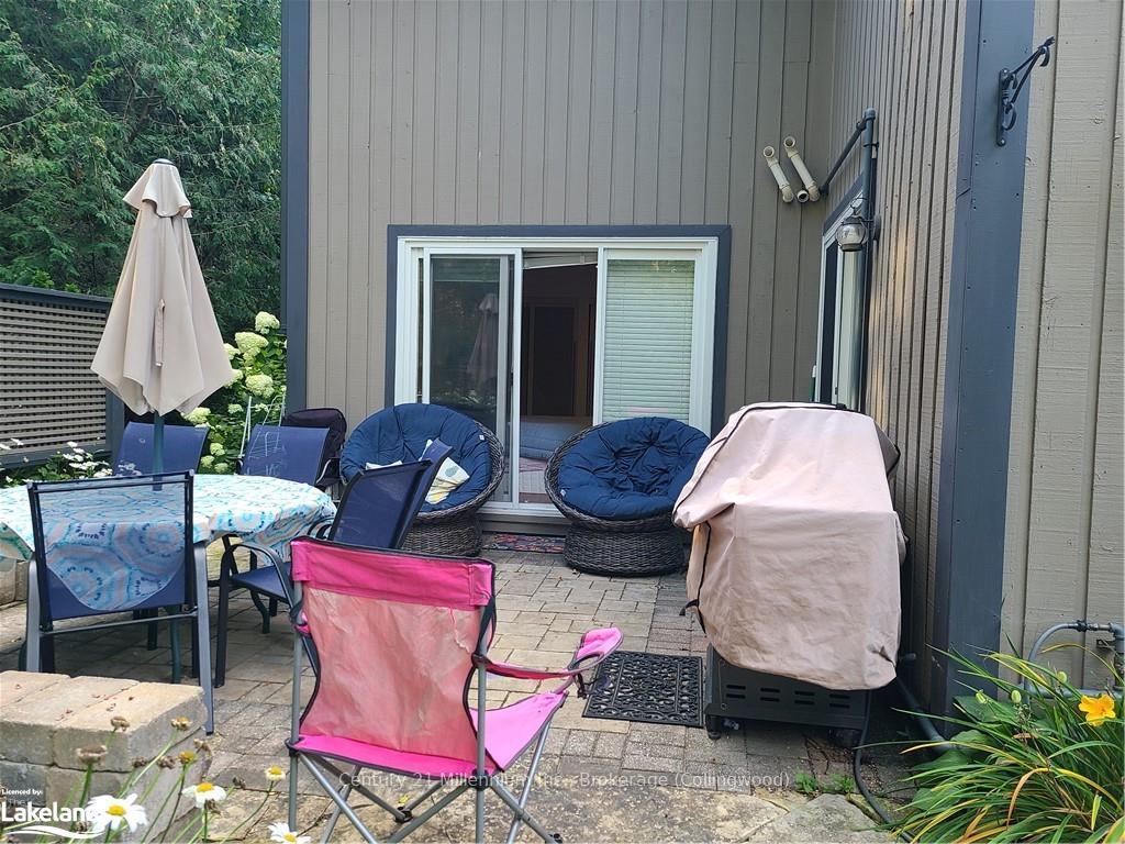 Photo 15 of 384 Mariners Way, Collingwood — HOMEH