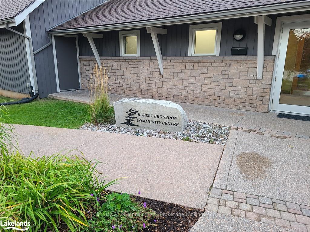 Photo 18 of 384 Mariners Way, Collingwood — HOMEH