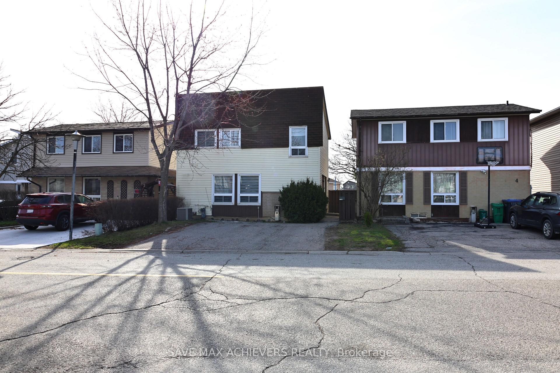 Front of 3 Gold Finch Court