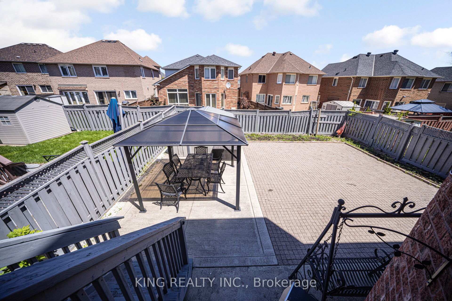 Photo 29 of 24 Snow Leopard Court, Brampton, Sandringham-Wellington — HOMEH