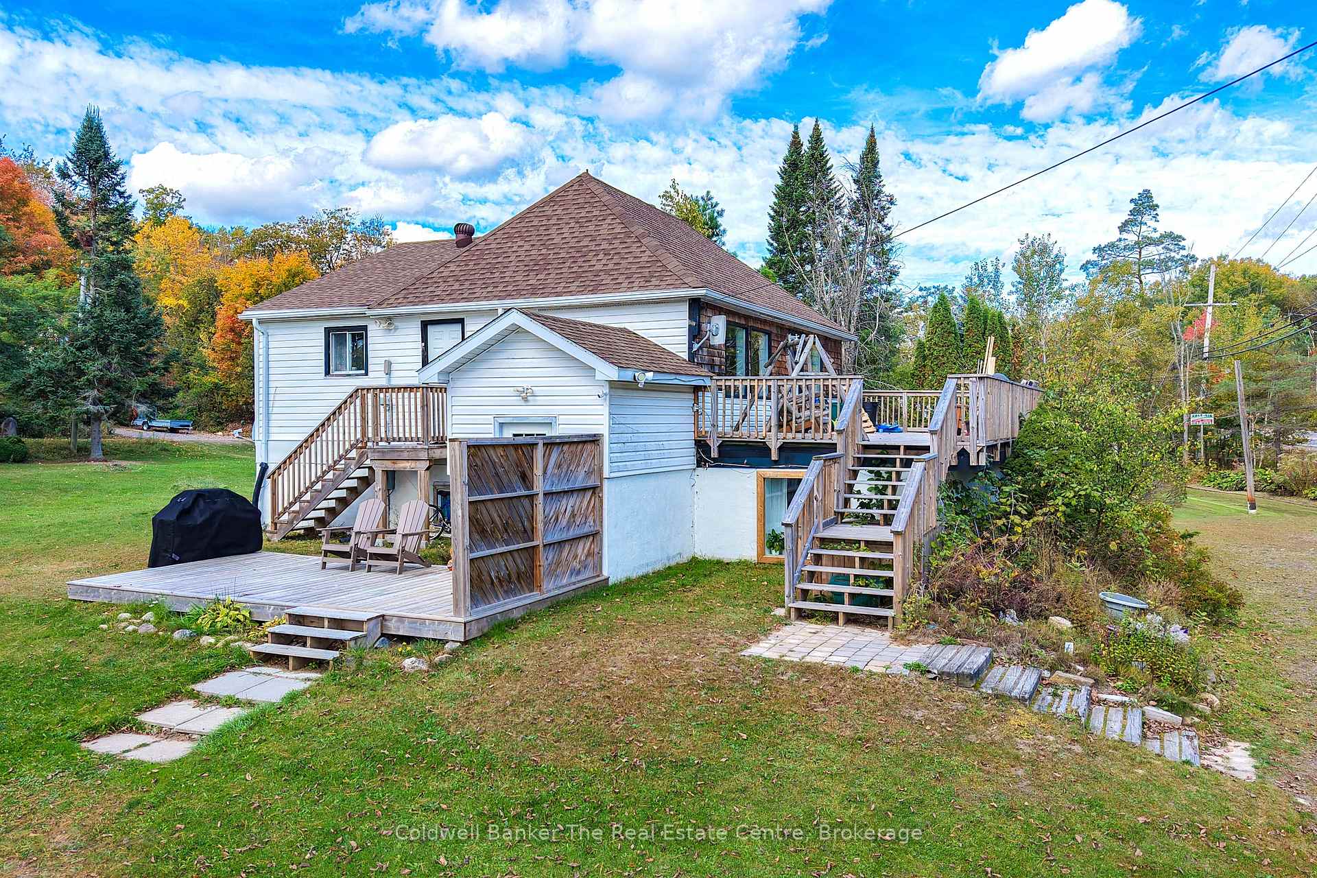 Photo 4 of 120 Bakery Lane, Gravenhurst, Muskoka (S) — HOMEH