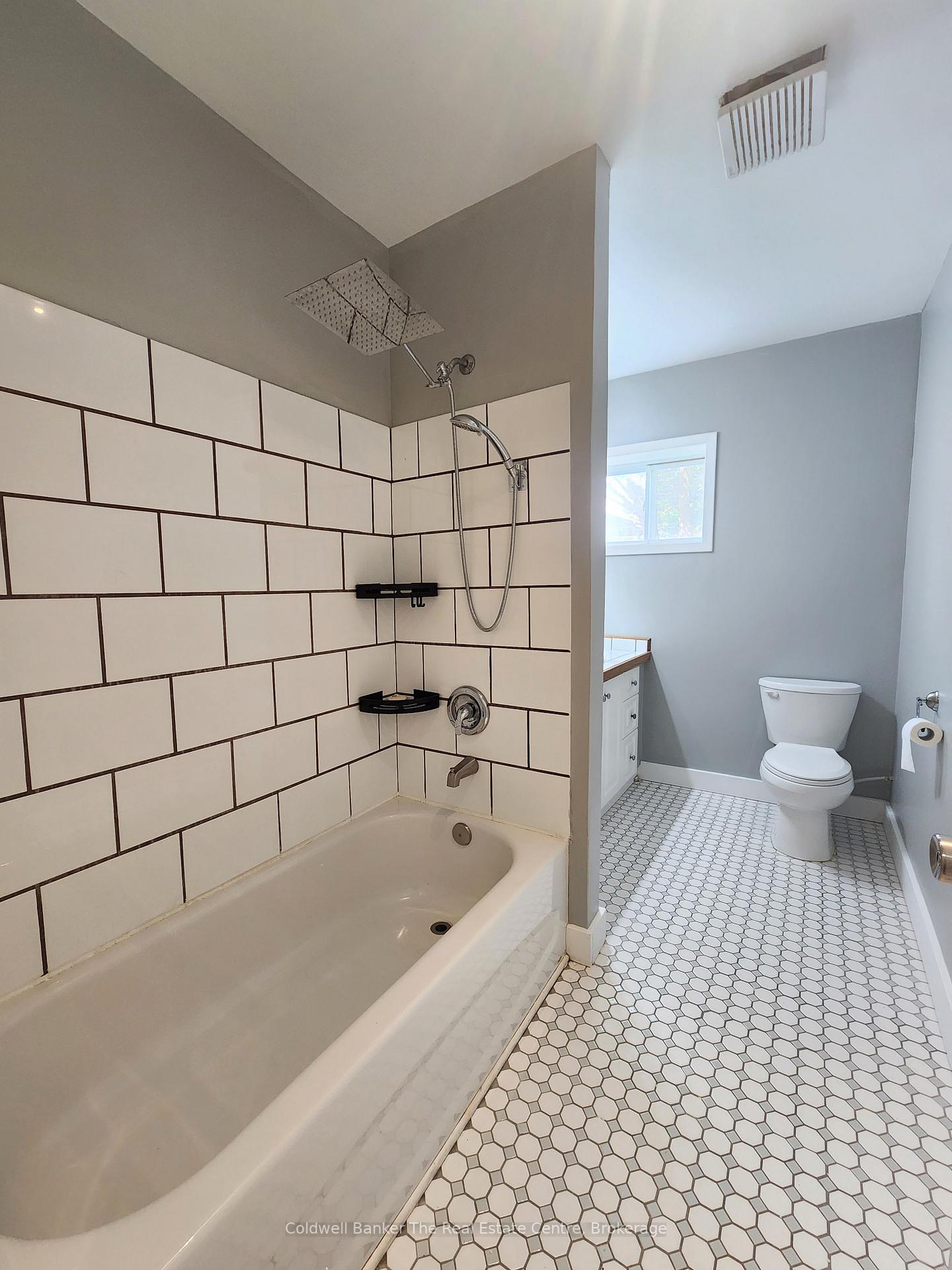 Photo 22 of 120 Bakery Lane, Gravenhurst, Muskoka (S) — HOMEH