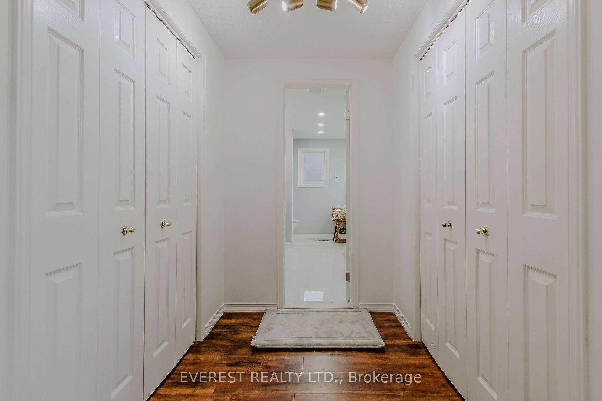 Photo 15 of 301 Sunnymeade Drive, Hamilton, Ancaster — HOMEH