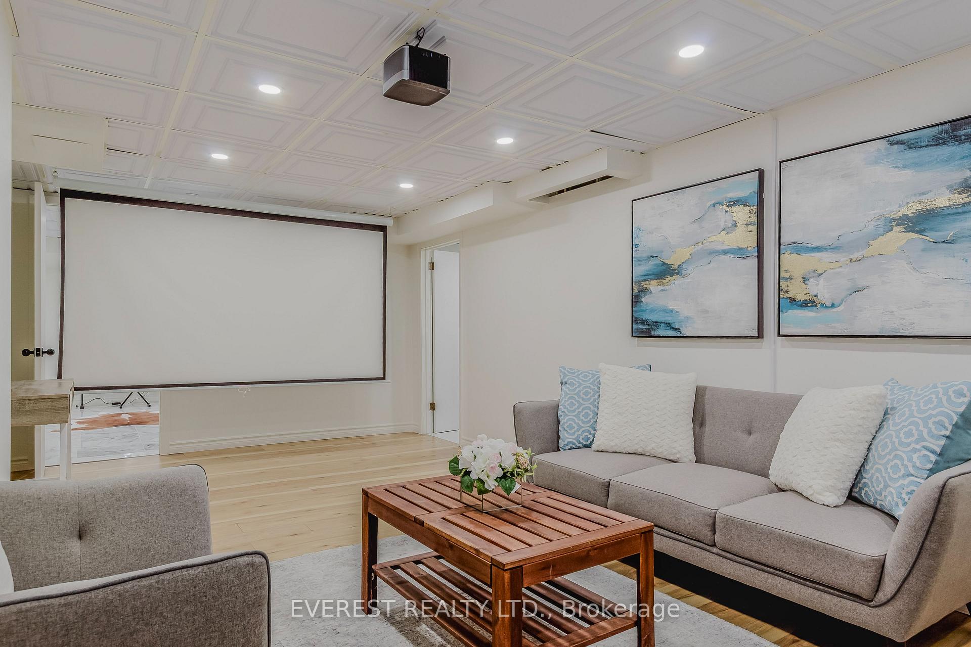 Photo 45 of 301 Sunnymeade Drive, Hamilton, Ancaster — HOMEH