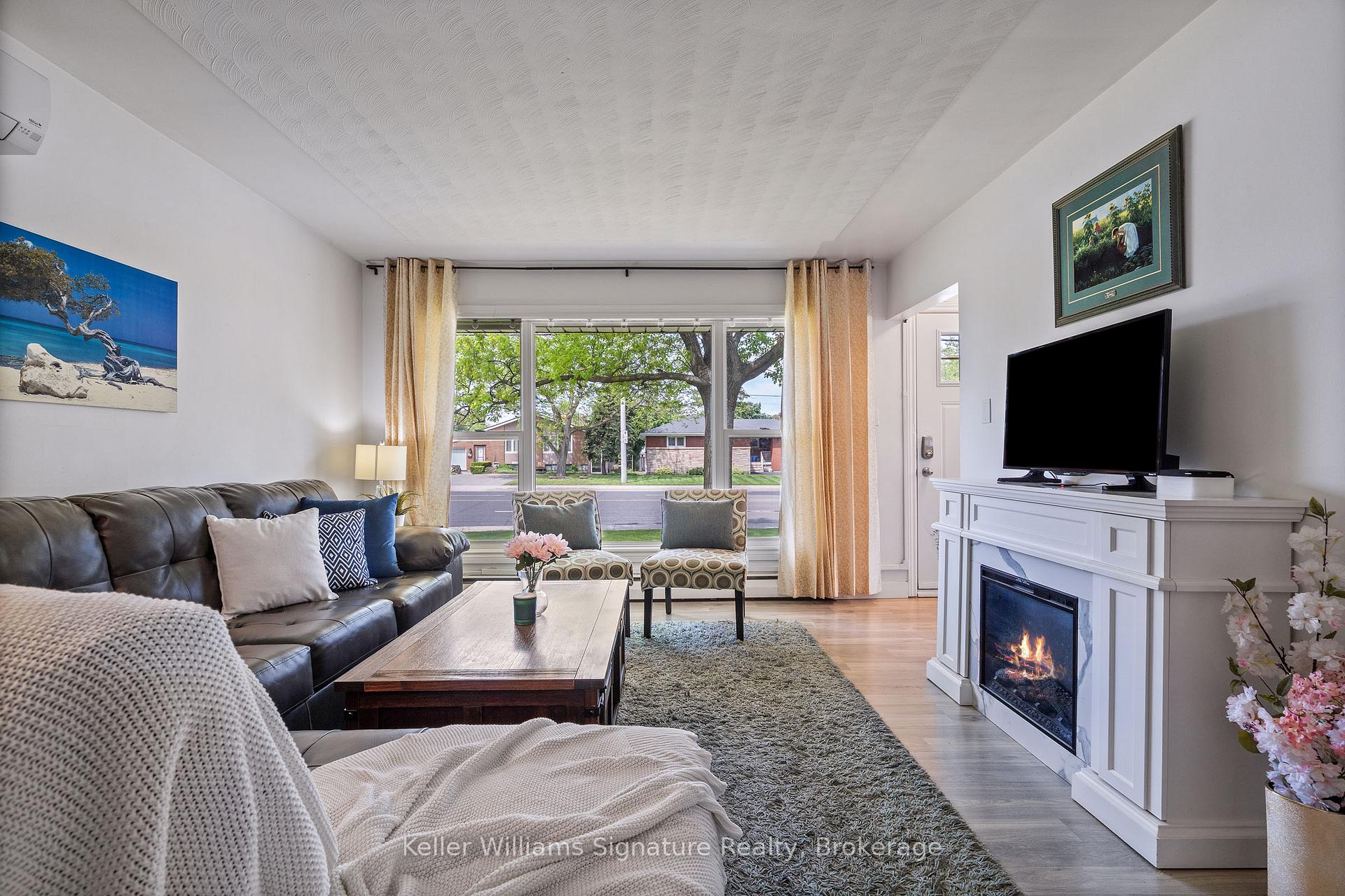 Photo 9 of 341 West 5th Street, Hamilton, Bonnington — HOMEH