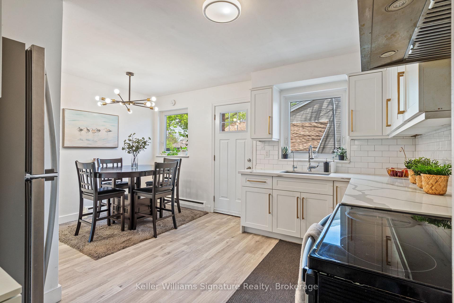 Photo 13 of 341 West 5th Street, Hamilton, Bonnington — HOMEH