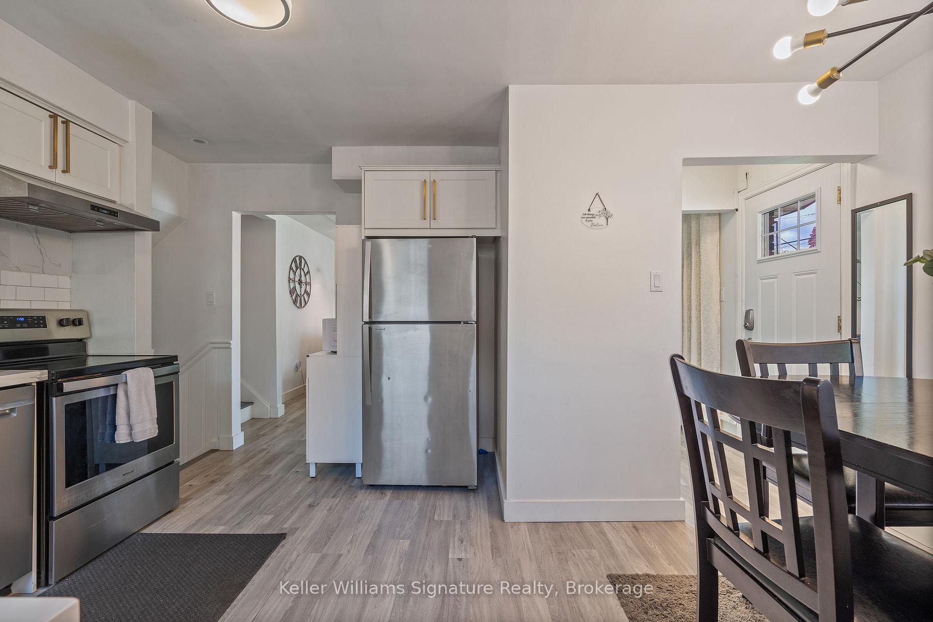 Photo 16 of 341 West 5th Street, Hamilton, Bonnington — HOMEH