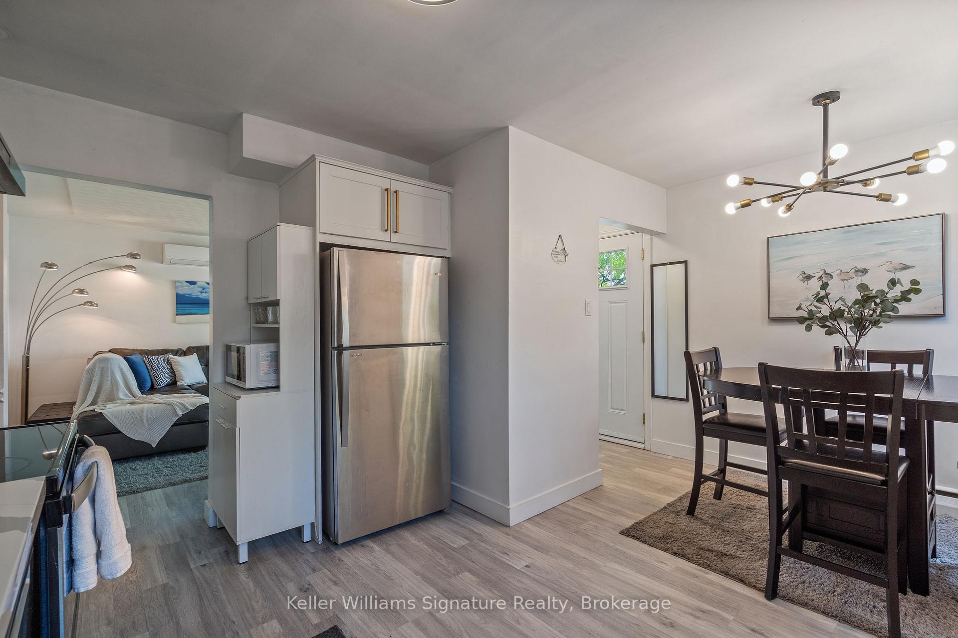 Photo 18 of 341 West 5th Street, Hamilton, Bonnington — HOMEH