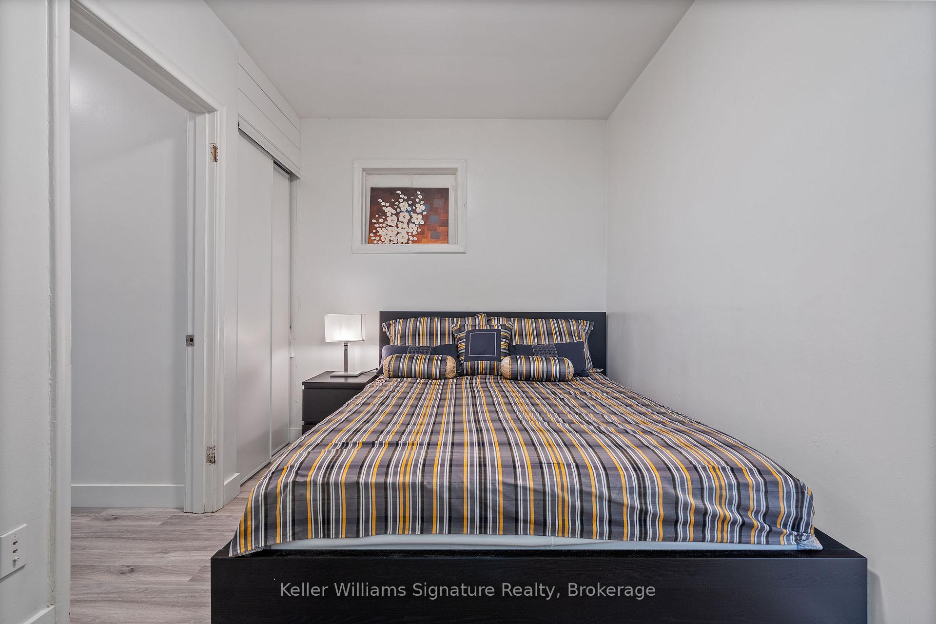 Photo 25 of 341 West 5th Street, Hamilton, Bonnington — HOMEH