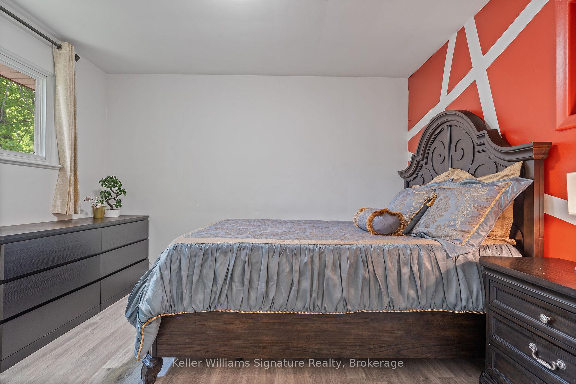Photo 26 of 341 West 5th Street, Hamilton, Bonnington — HOMEH