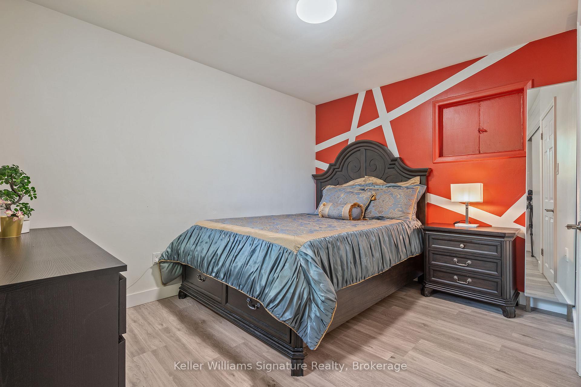 Photo 28 of 341 West 5th Street, Hamilton, Bonnington — HOMEH