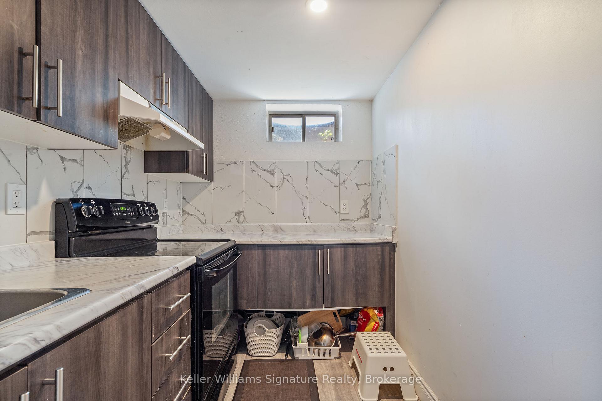 Photo 36 of 341 West 5th Street, Hamilton, Bonnington — HOMEH