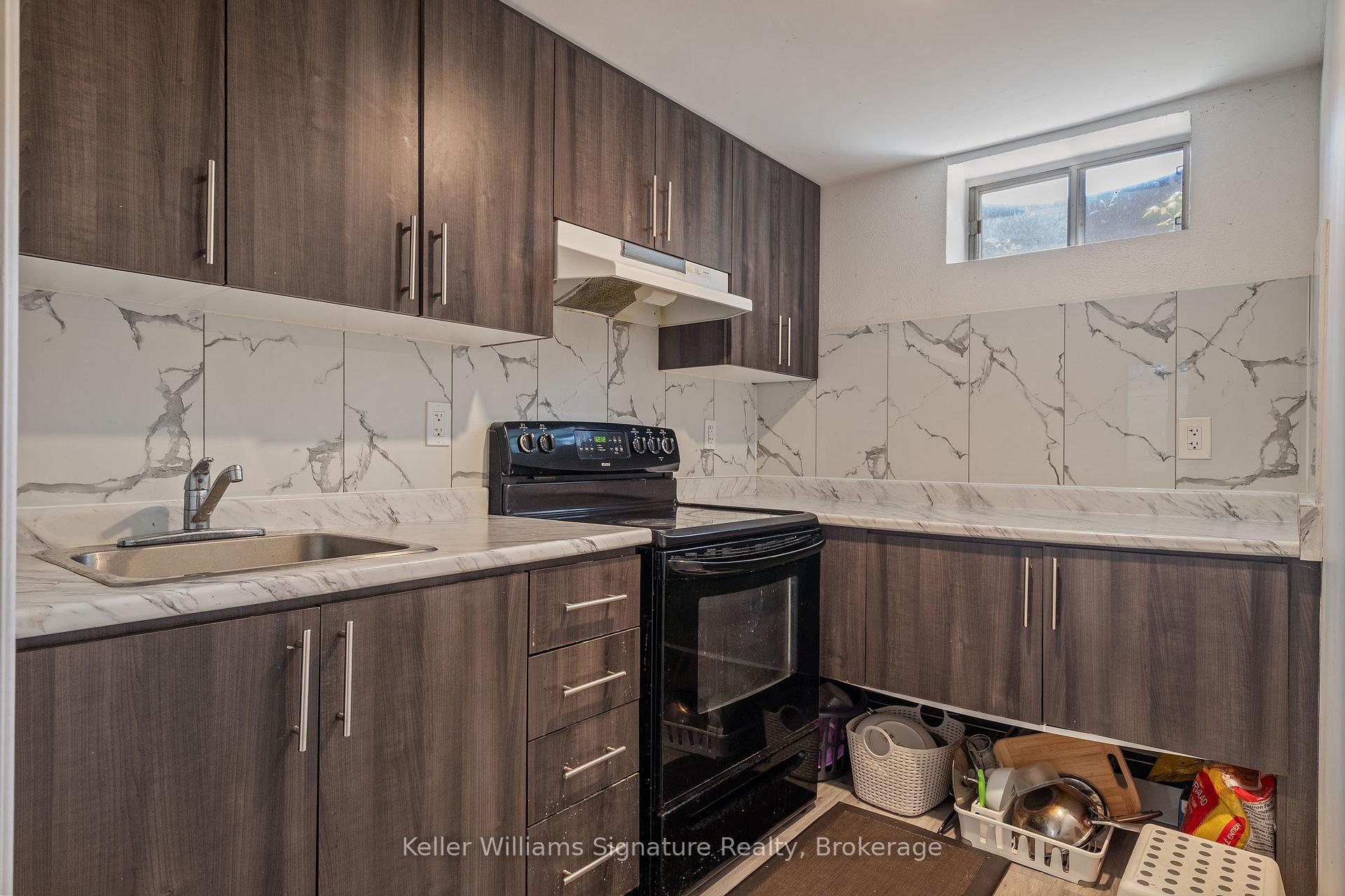 Photo 37 of 341 West 5th Street, Hamilton, Bonnington — HOMEH
