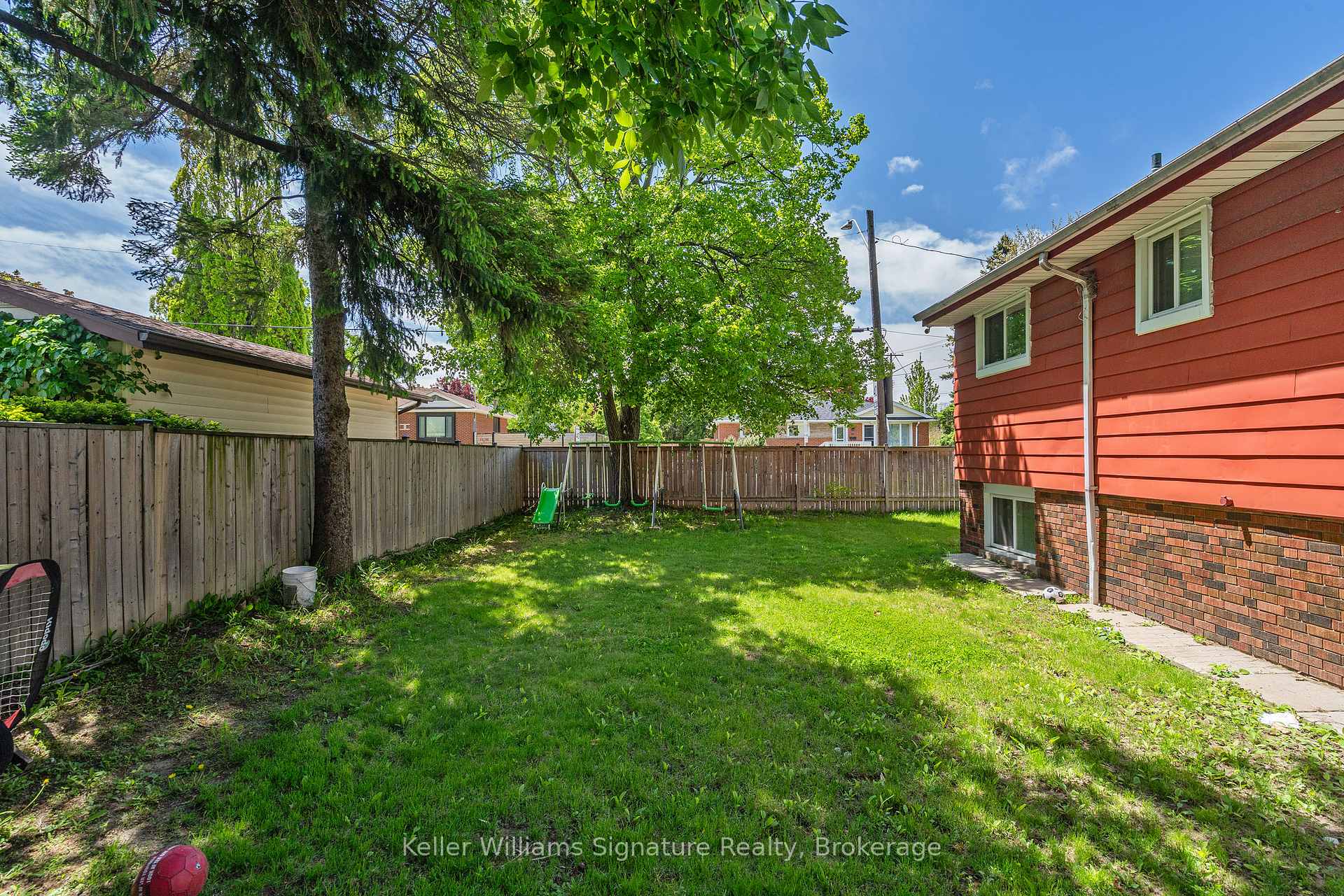Photo 44 of 341 West 5th Street, Hamilton, Bonnington — HOMEH