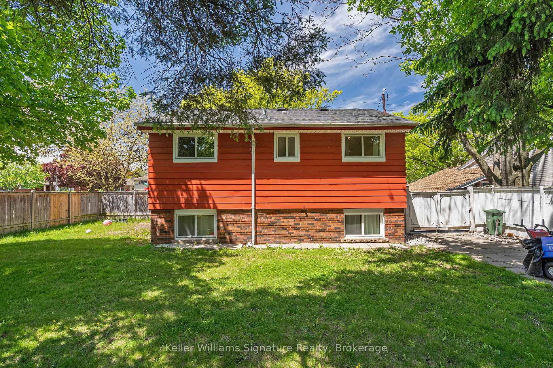 Photo 45 of 341 West 5th Street, Hamilton, Bonnington — HOMEH