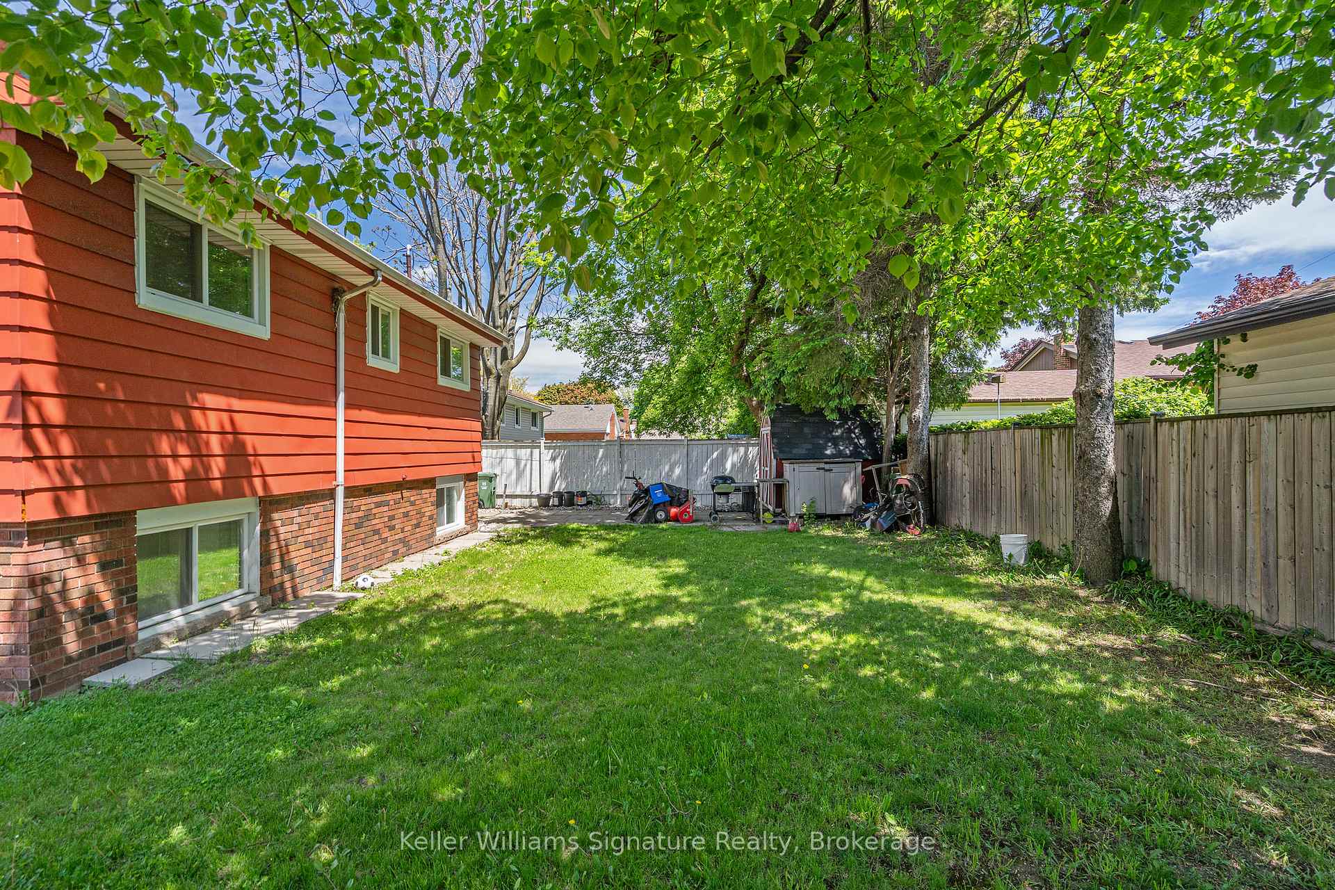 Photo 48 of 341 West 5th Street, Hamilton, Bonnington — HOMEH