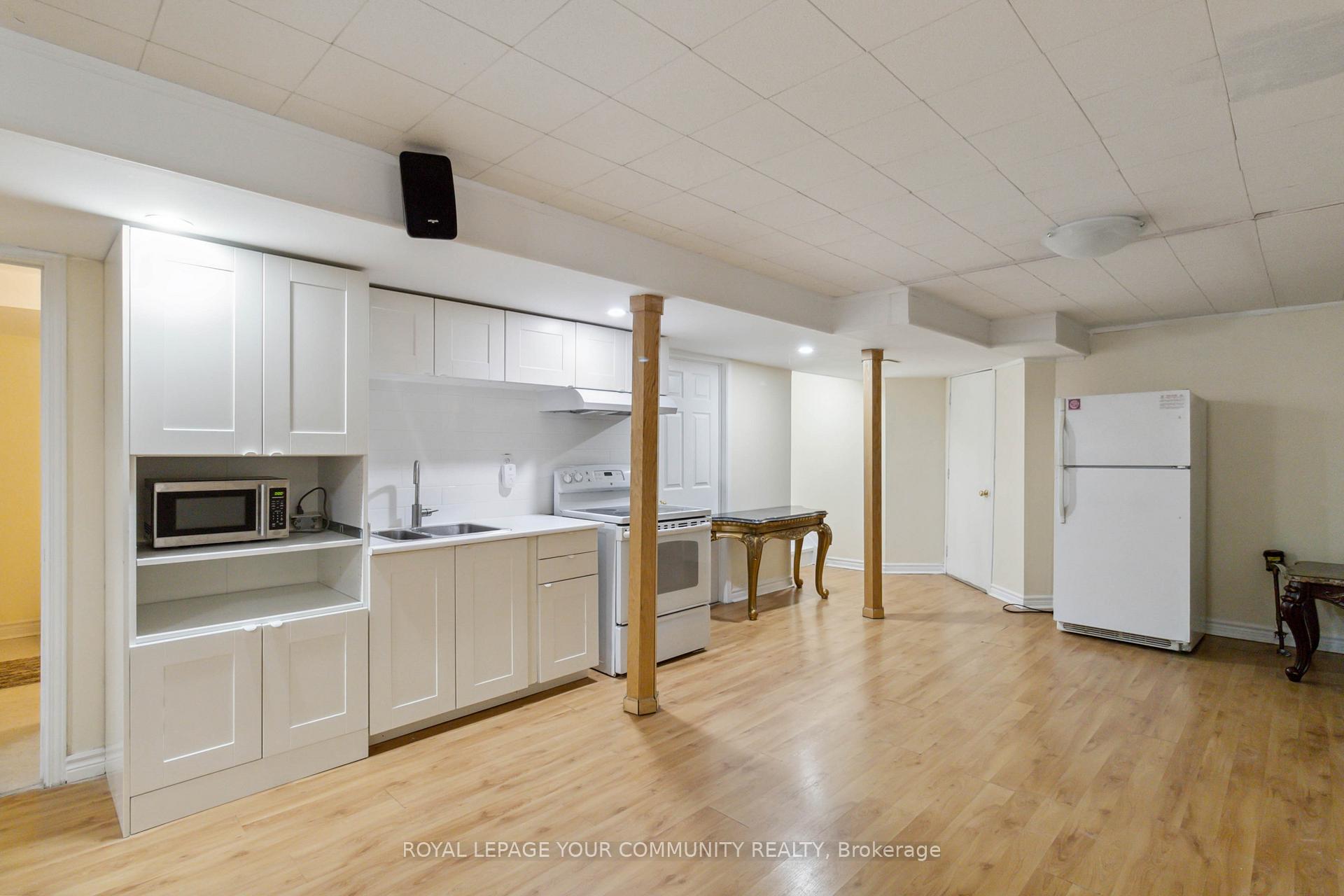 Photo 26 of 23 Hillpath Crescent, Brampton, Snelgrove — HOMEH