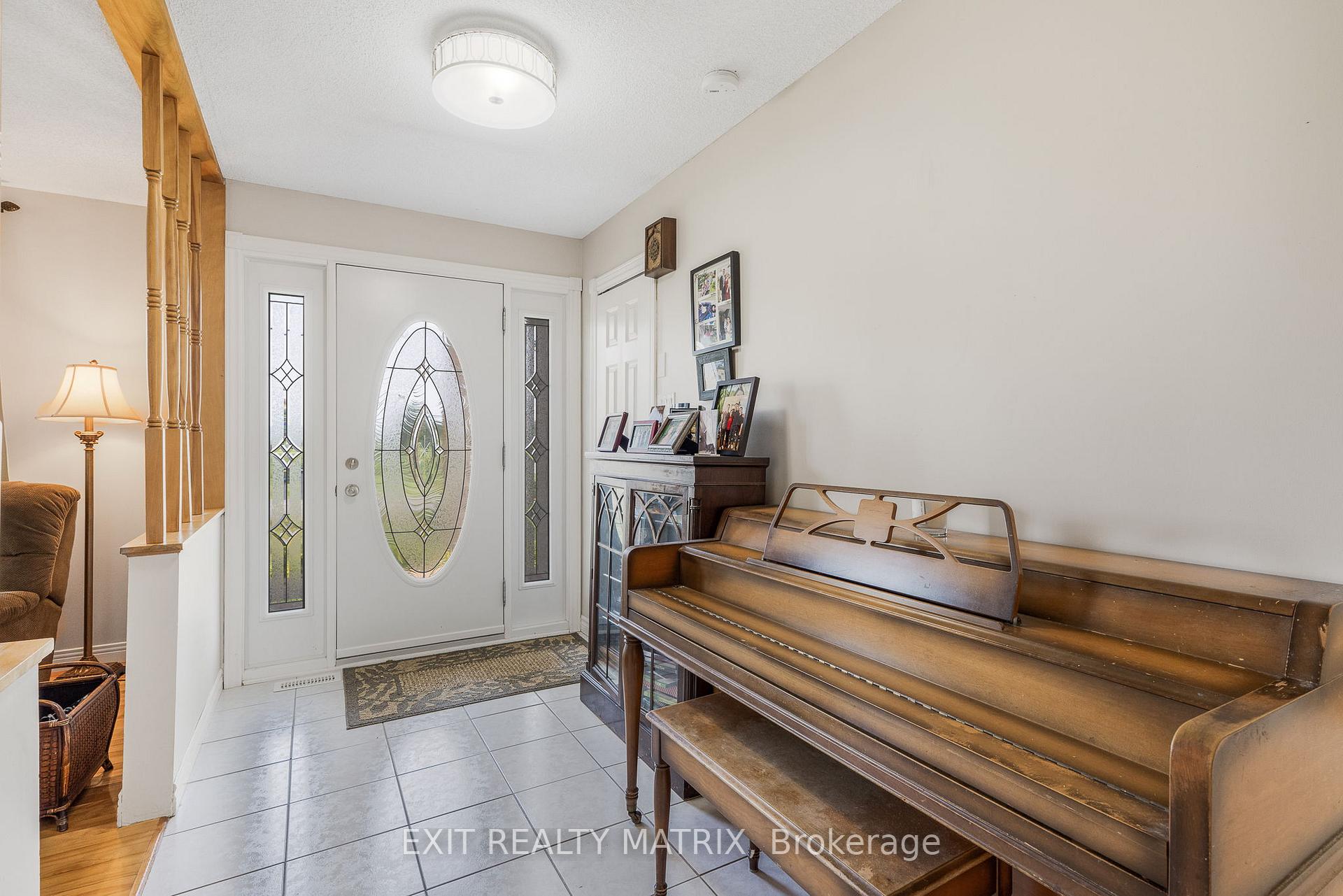 Photo 2 of 1624 Ste-Anne Road, Champlain, Champlain Twp — HOMEH