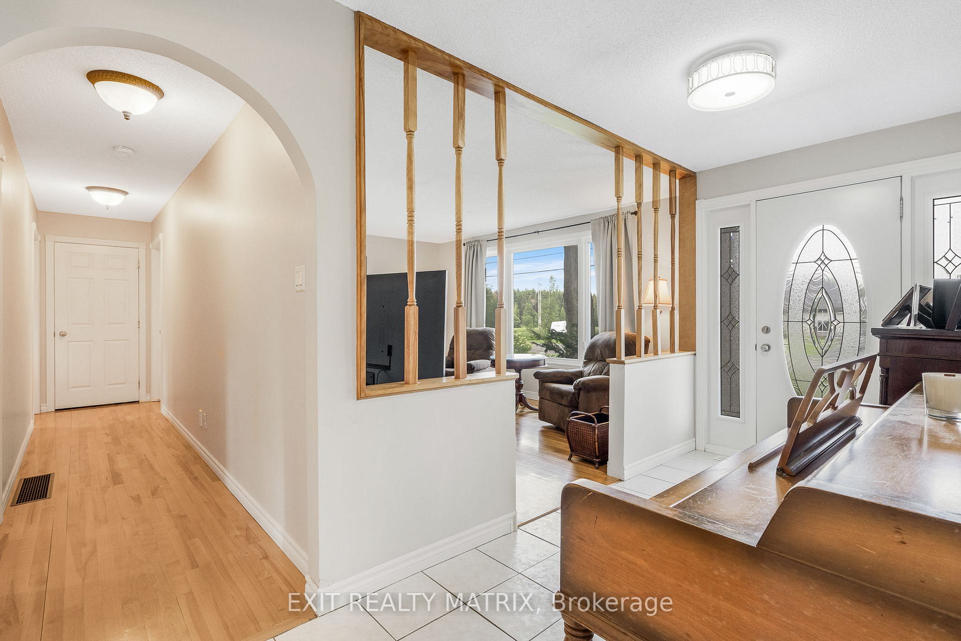 Photo 3 of 1624 Ste-Anne Road, Champlain, Champlain Twp — HOMEH
