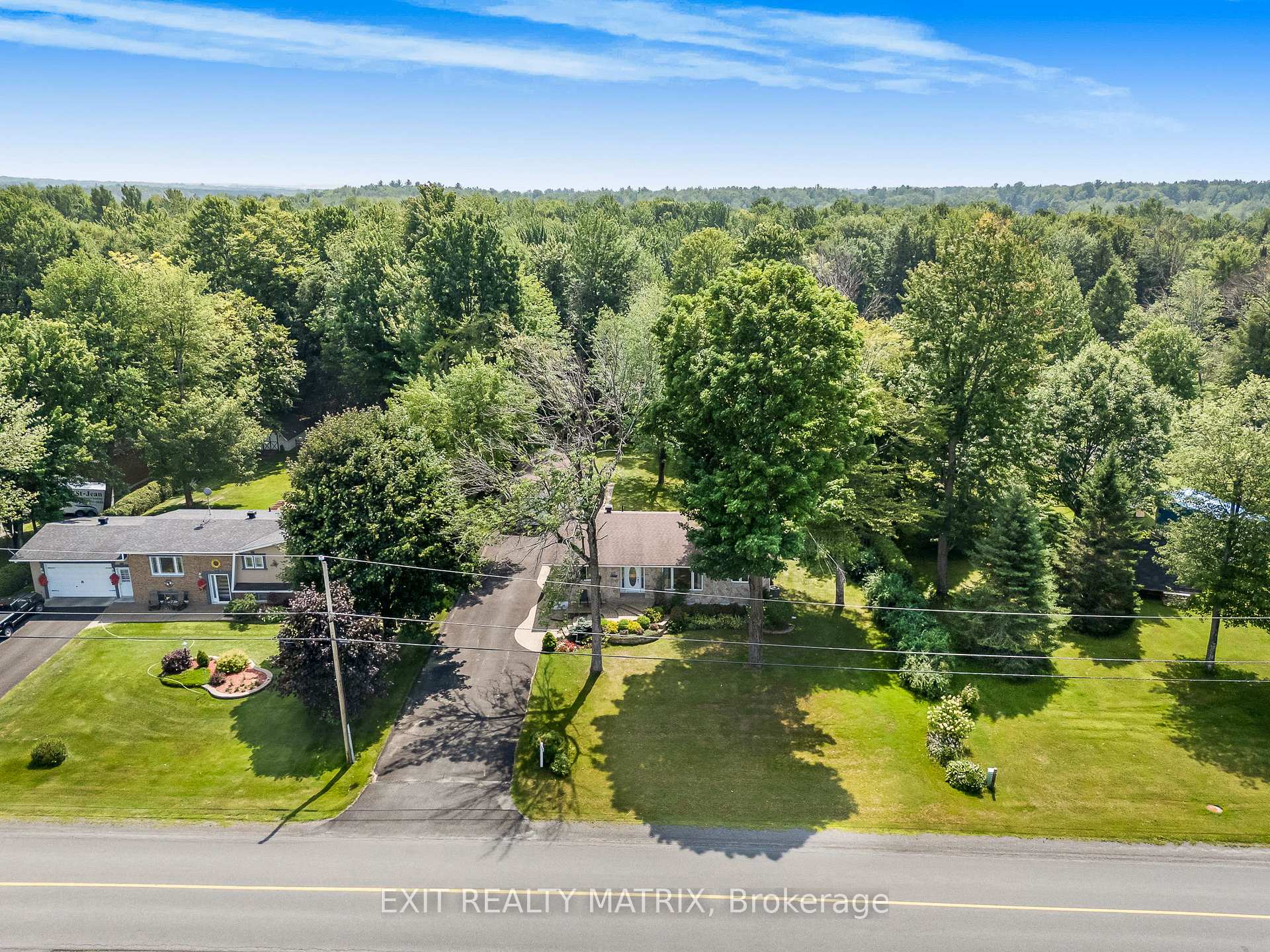 Photo 31 of 1624 Ste-Anne Road, Champlain, Champlain Twp — HOMEH
