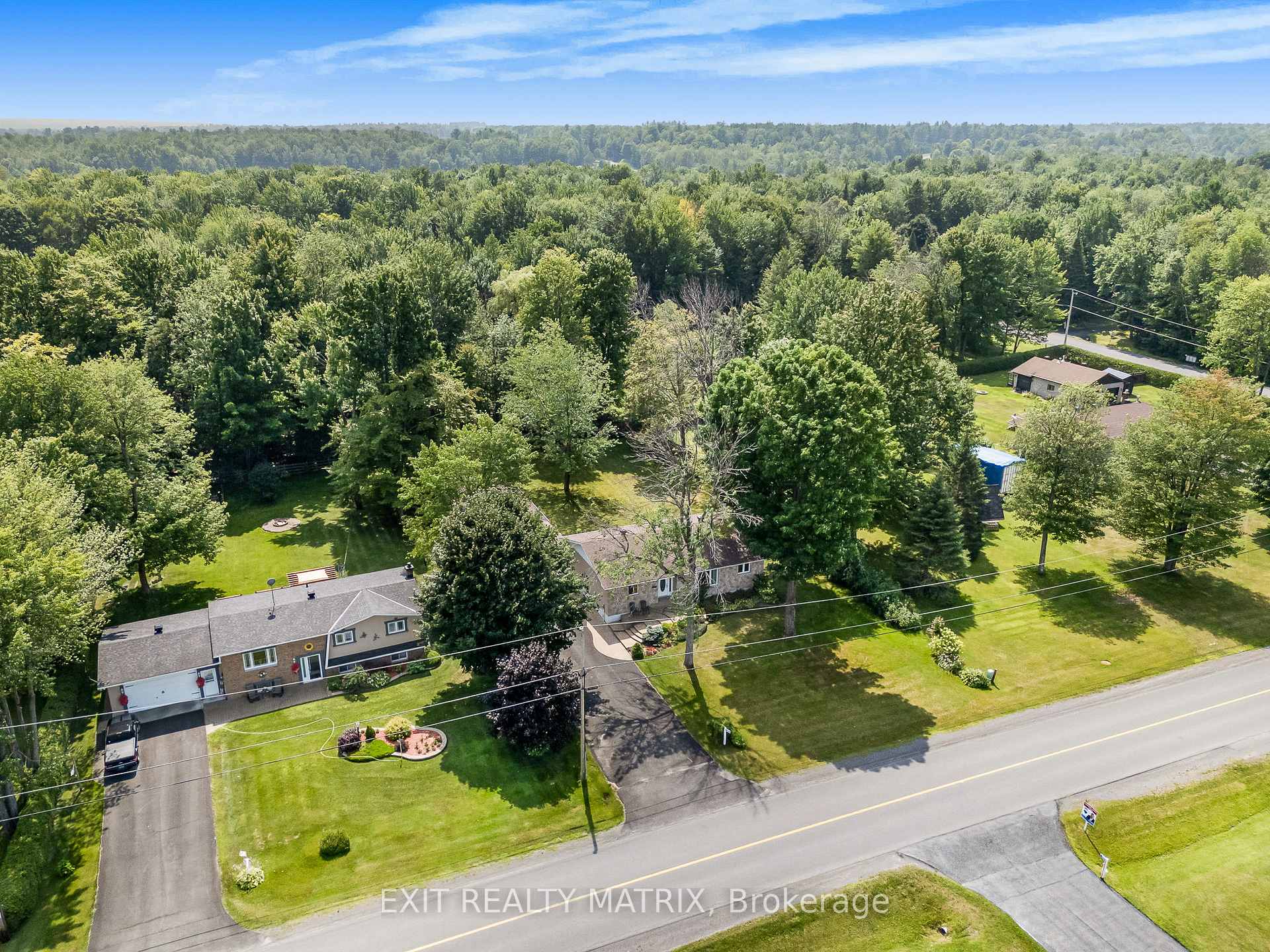 Photo 30 of 1624 Ste-Anne Road, Champlain, Champlain Twp — HOMEH