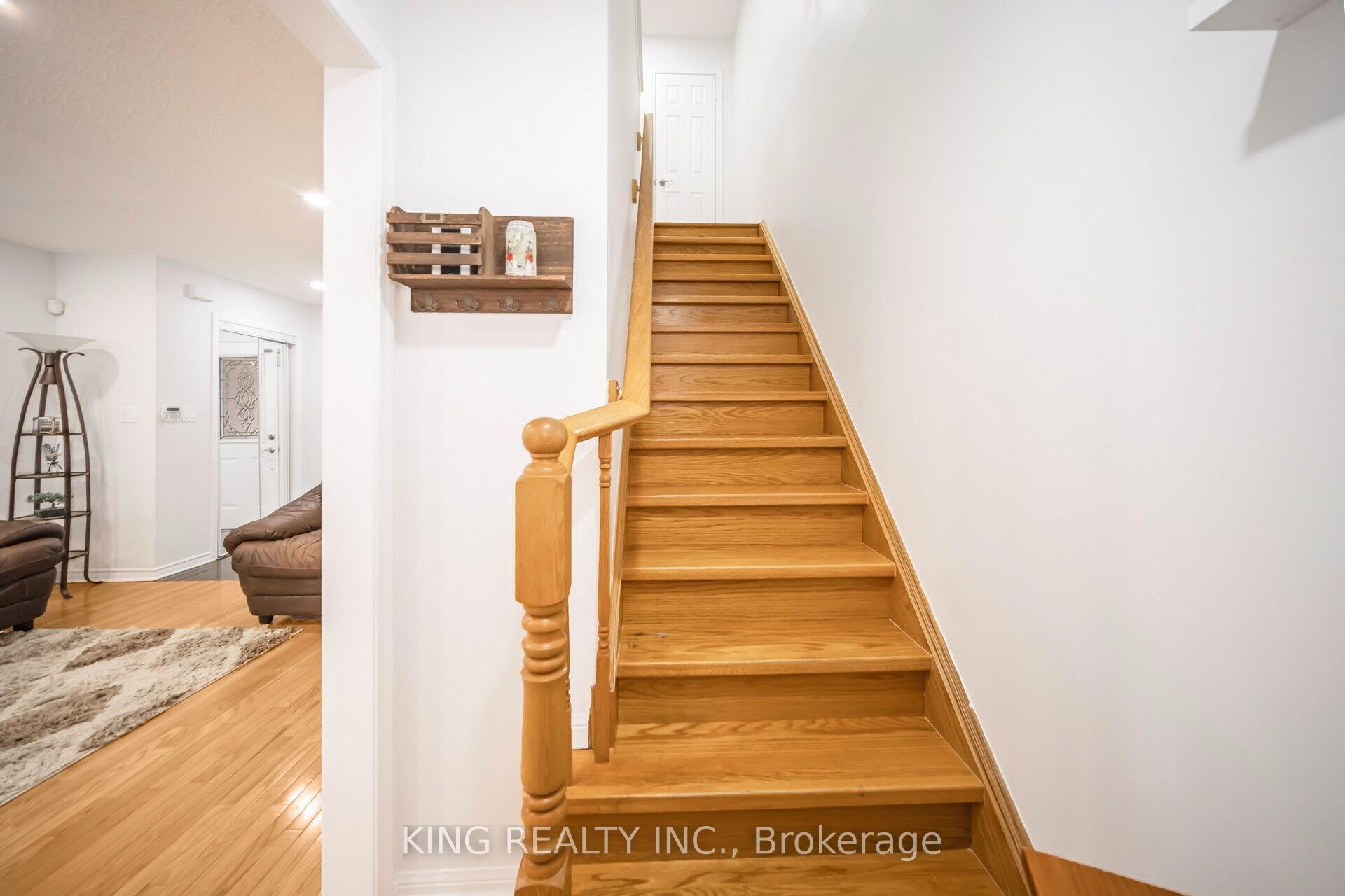 Photo 21 of 107 Herdwick Street, Brampton, Gore Industrial North — HOMEH