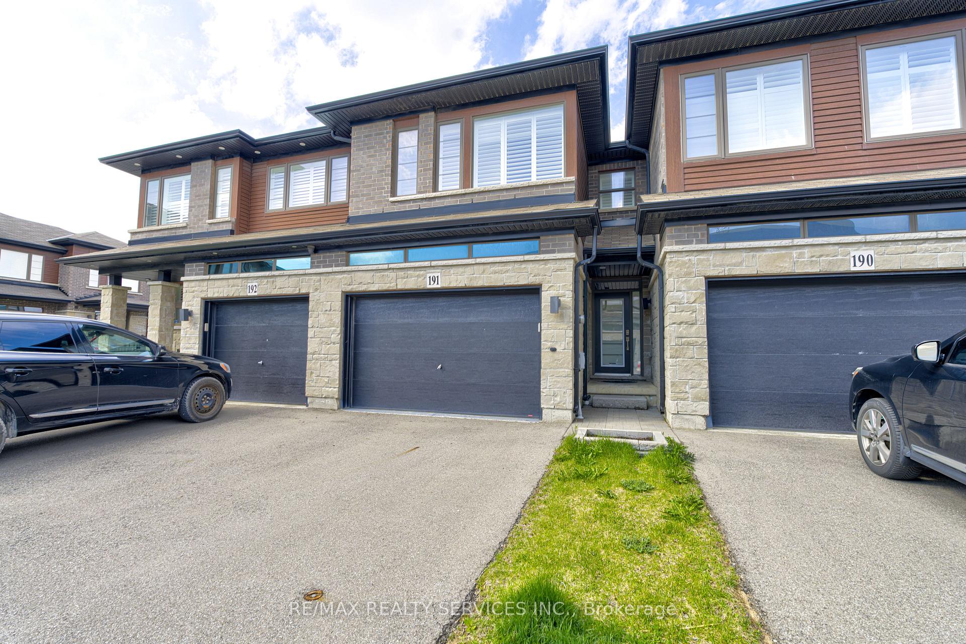 Photo 2 of Unit 191, 30 Times Square Boulevard, Hamilton, Stoney Creek Mountain — HOMEH