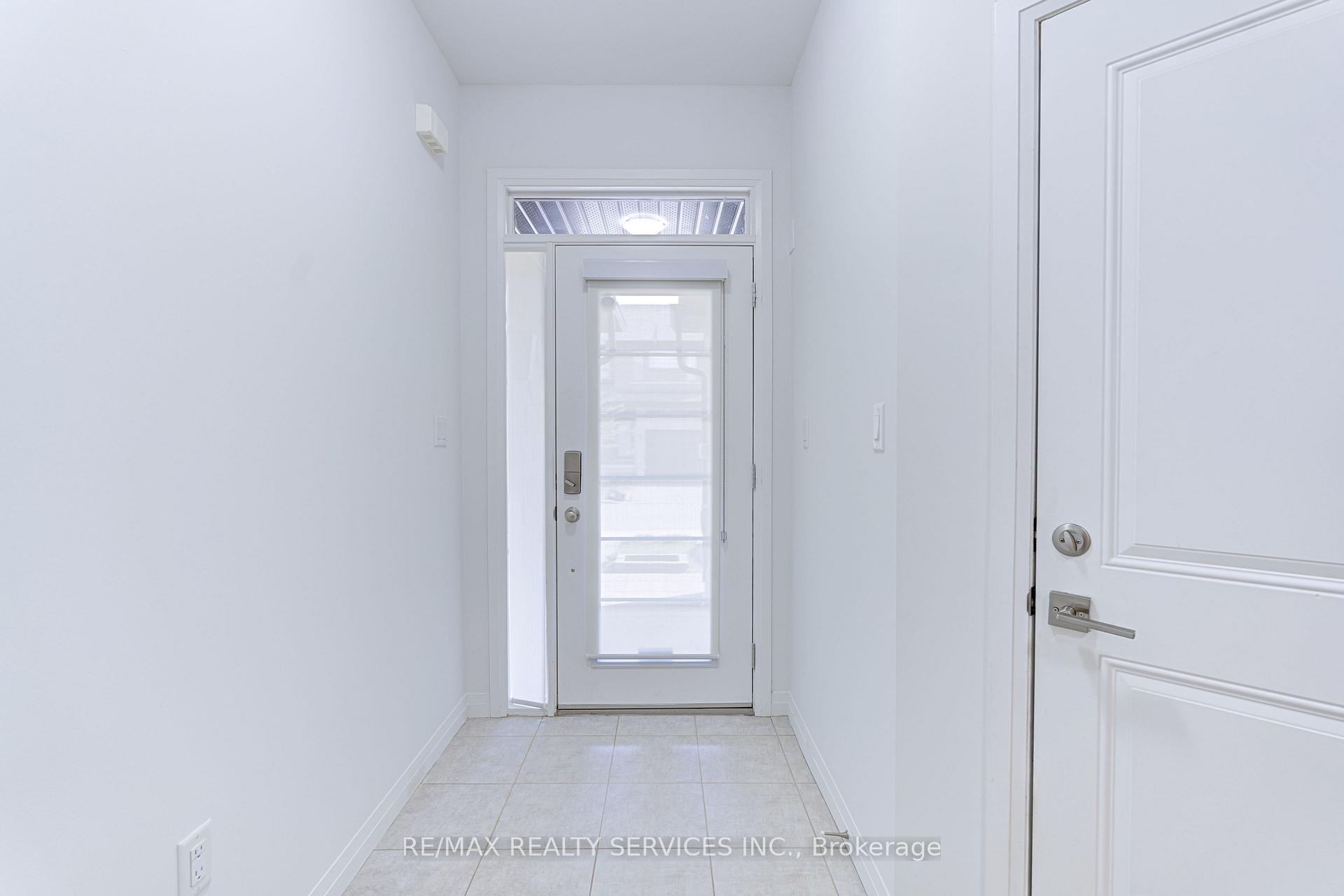 Photo 5 of Unit 191, 30 Times Square Boulevard, Hamilton, Stoney Creek Mountain — HOMEH